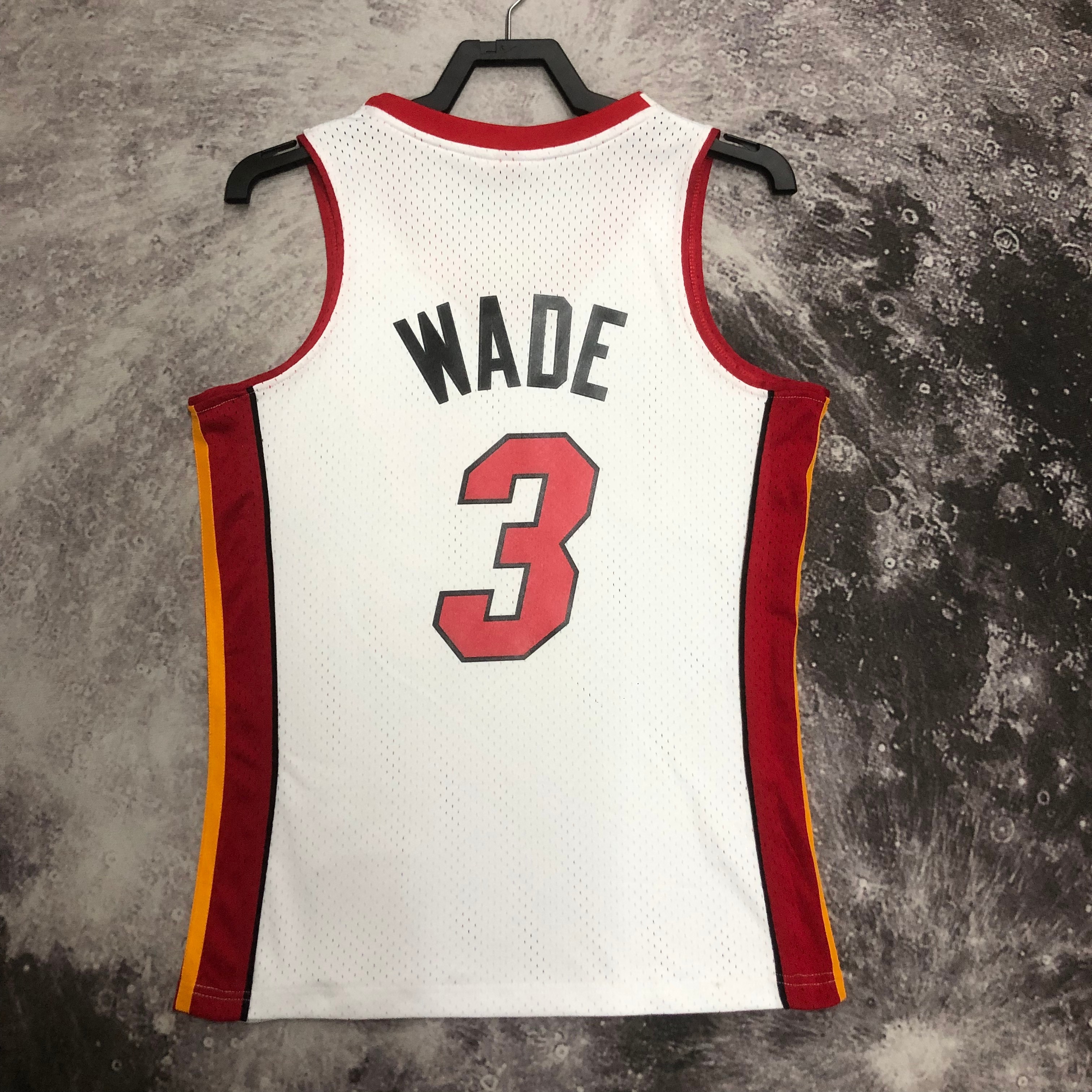 MN Hot Press Throwback jersey SW Heat 0506 season white No. 3 Wade