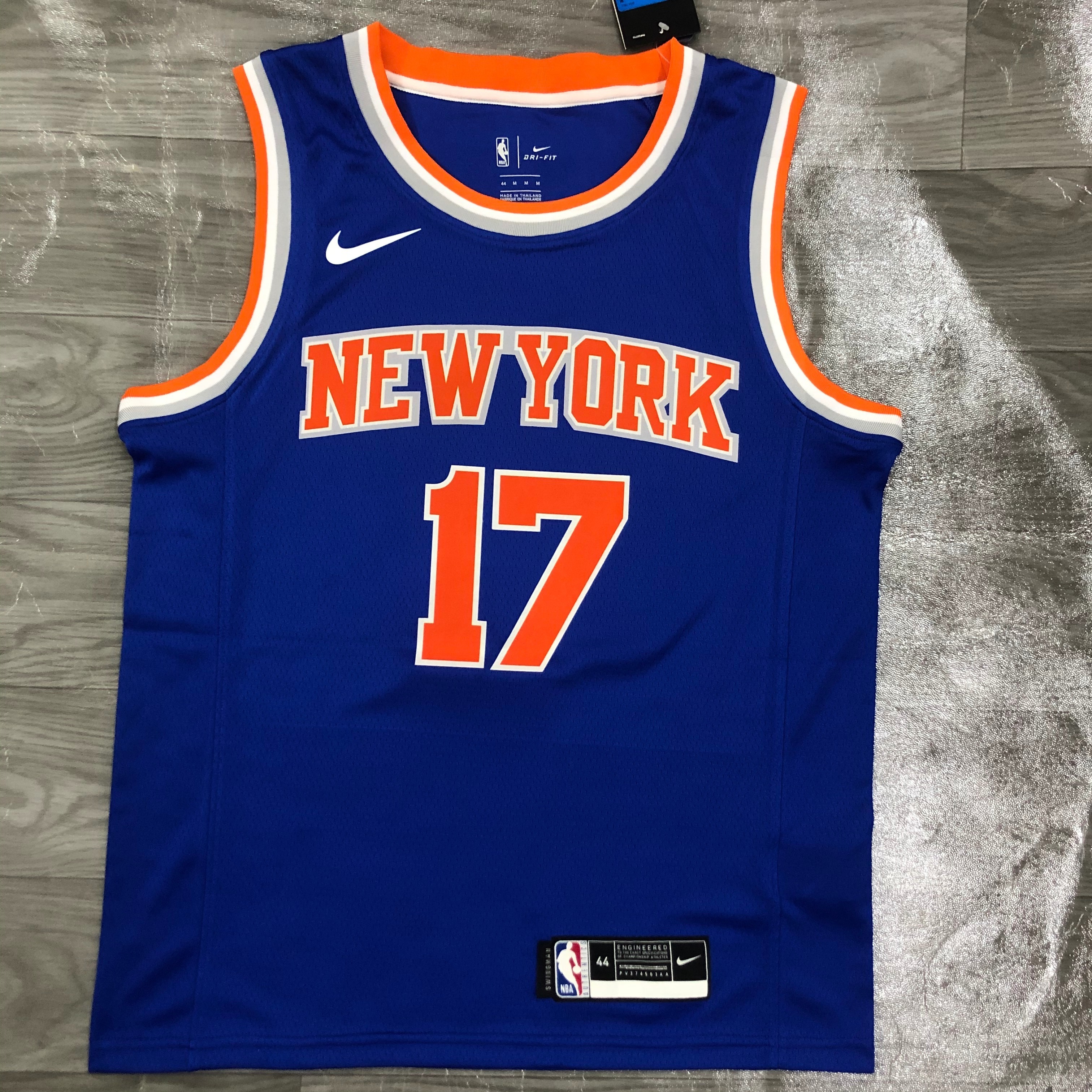 Knicks blue # 17  Lin
