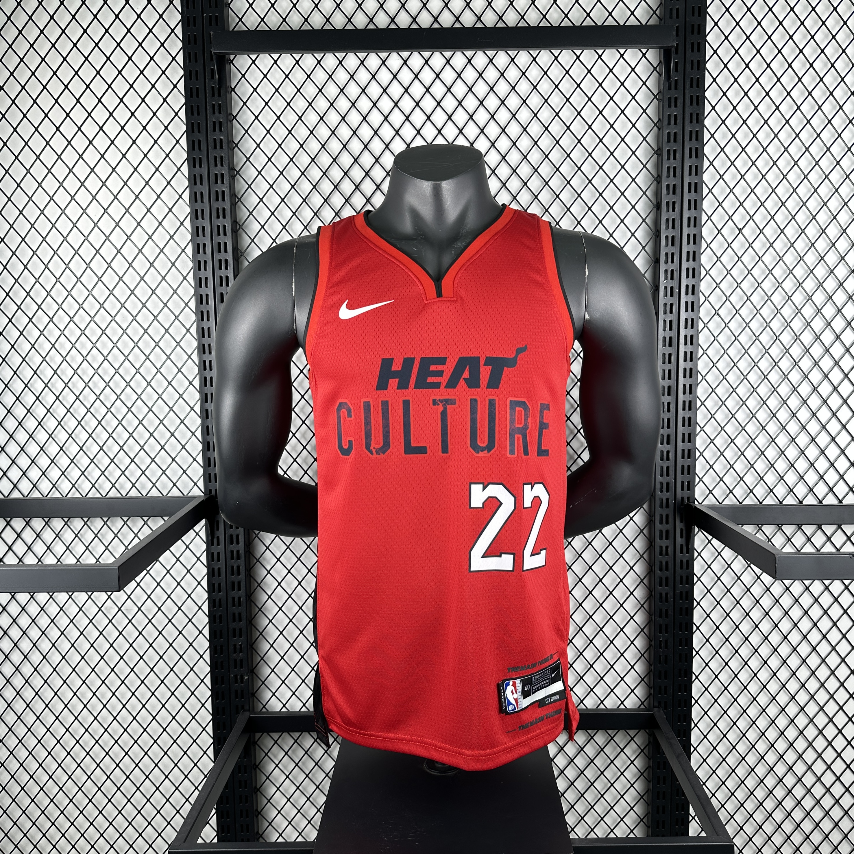 Season 25 Heat City edition # 22 BUTLER