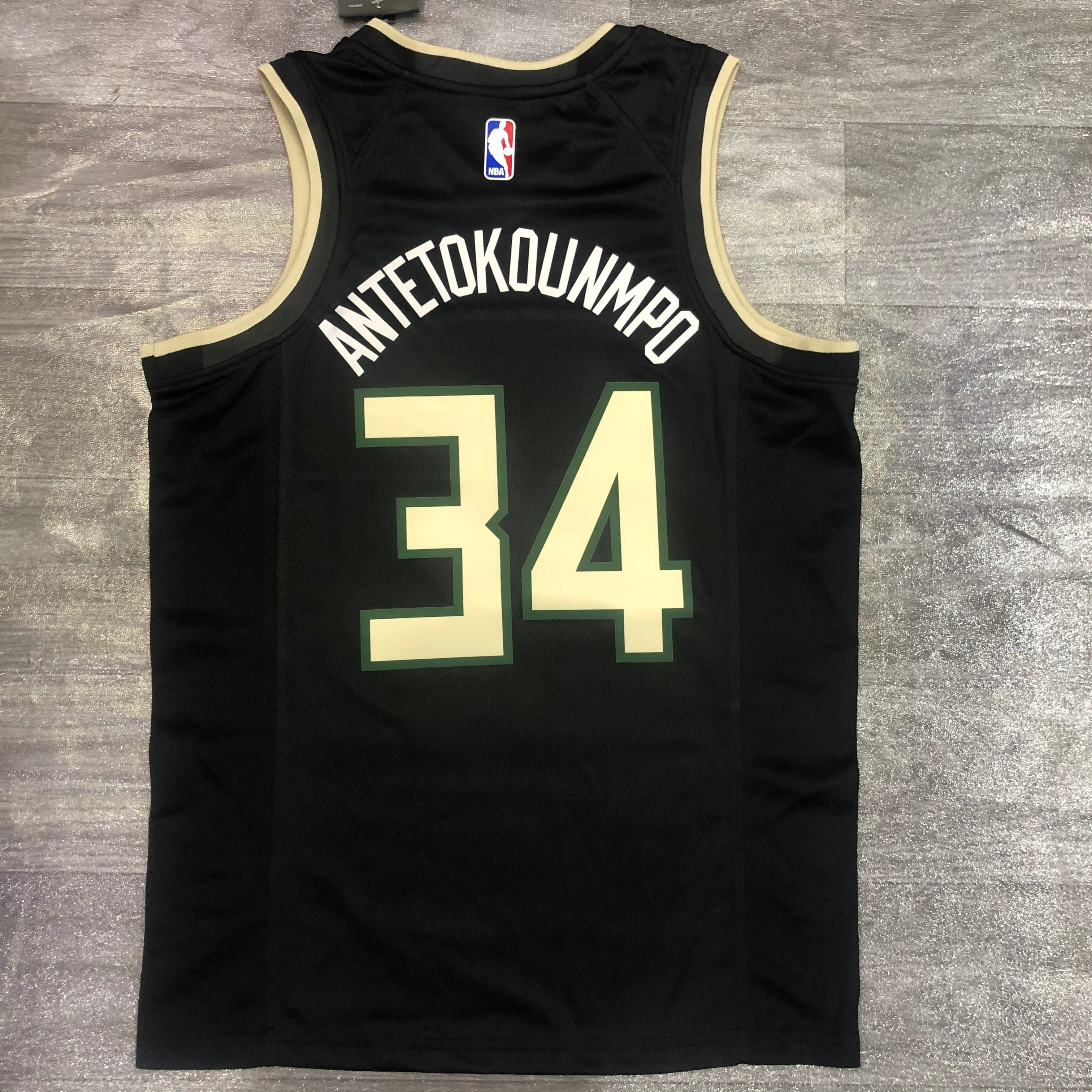 21 Bucks JORDAN limited number 34 Antetokounmpo