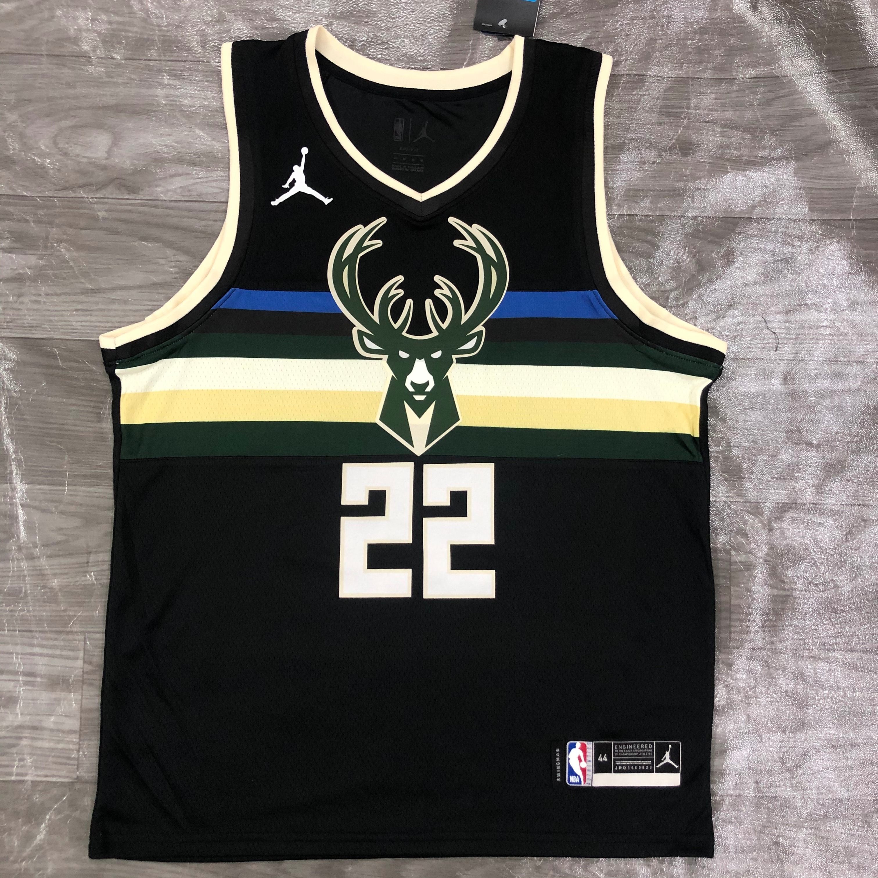 21 season Bucks Jordan theme version jersey No. 22 Middleton