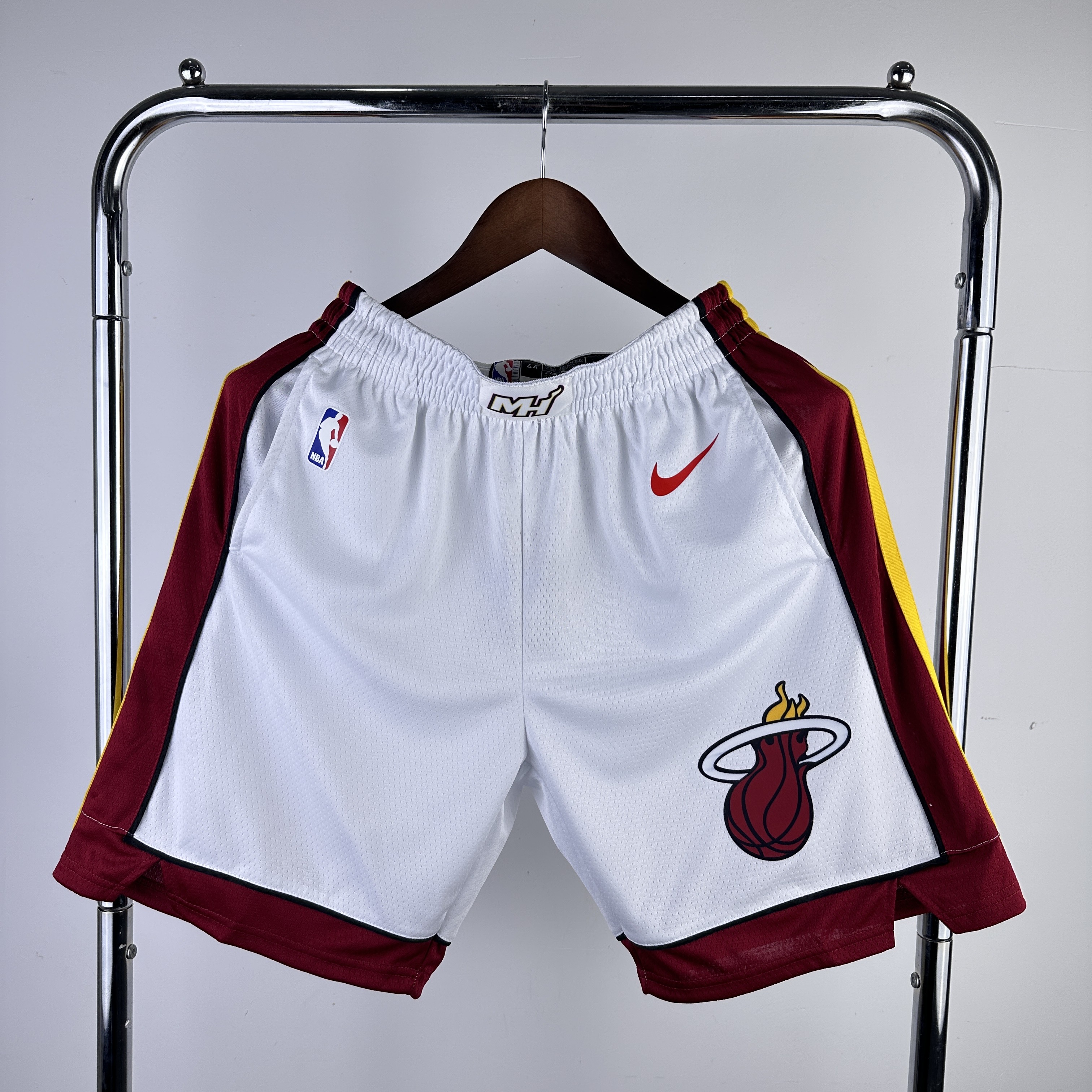 Heat home white pants