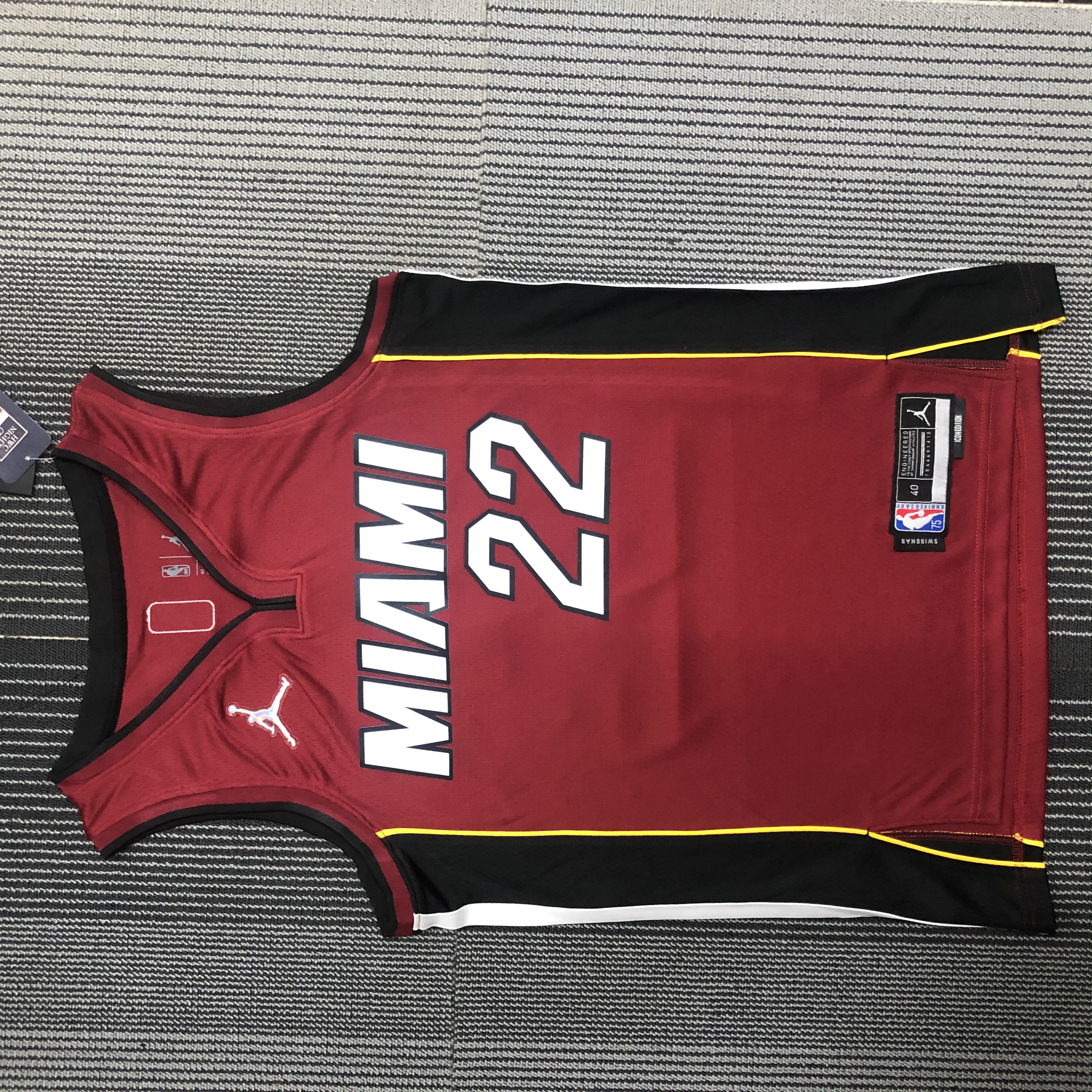 75th anniversary Heat flyers limited No. 22 Butler