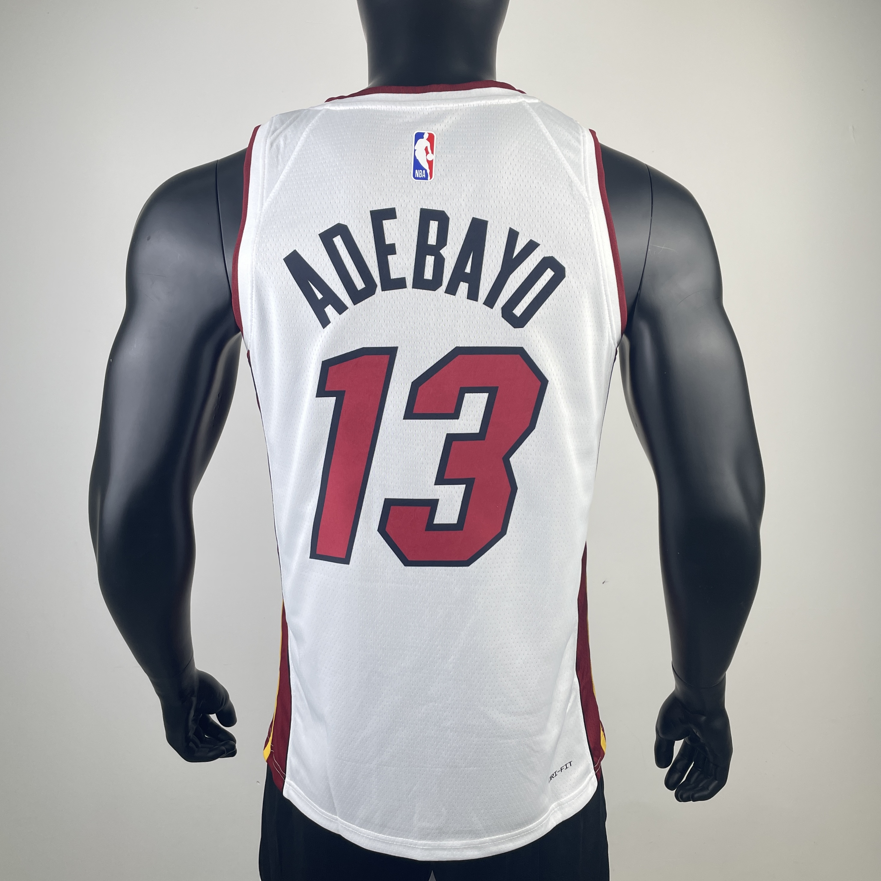 Heat V-neck white 13 Adebayo