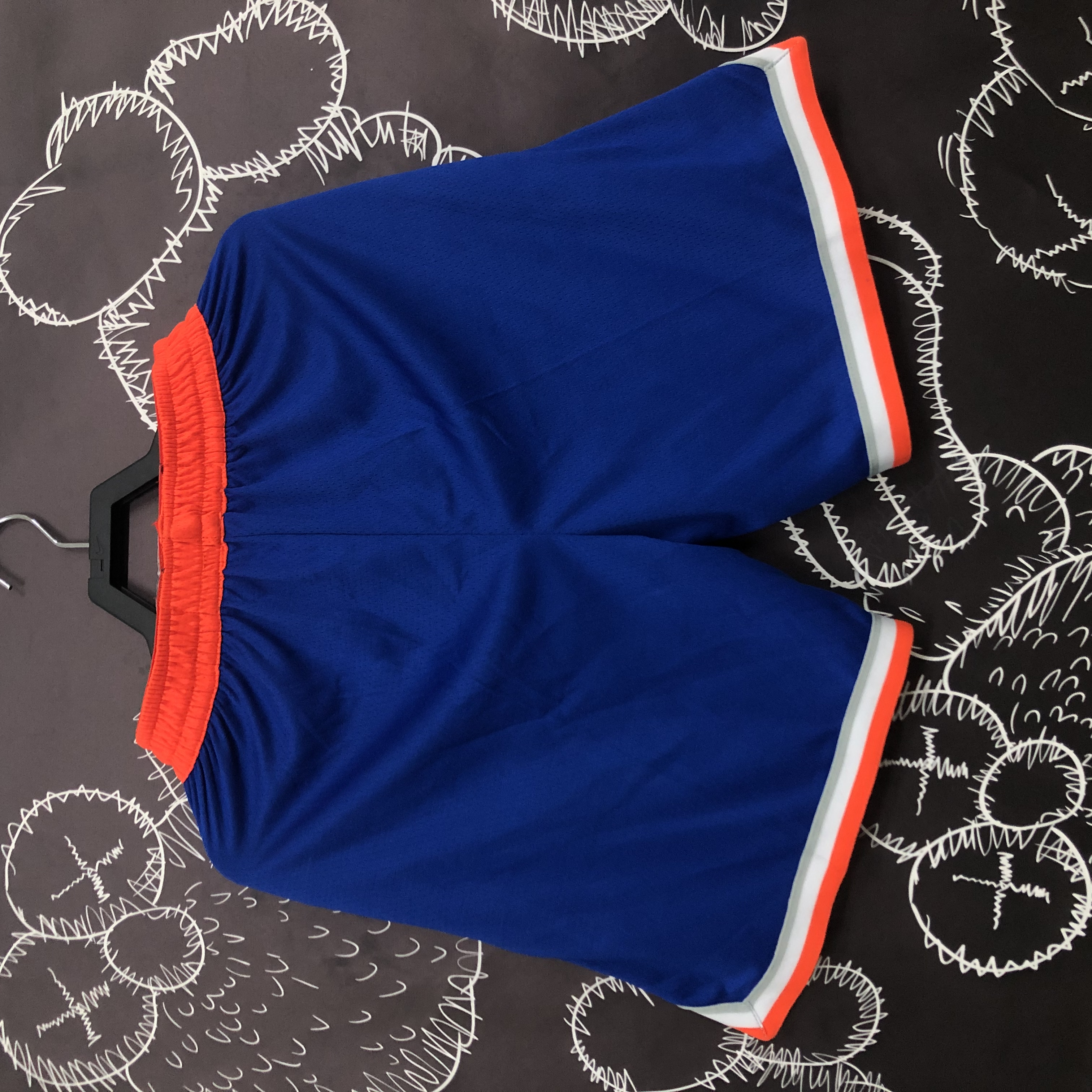 Knicks blue shorts