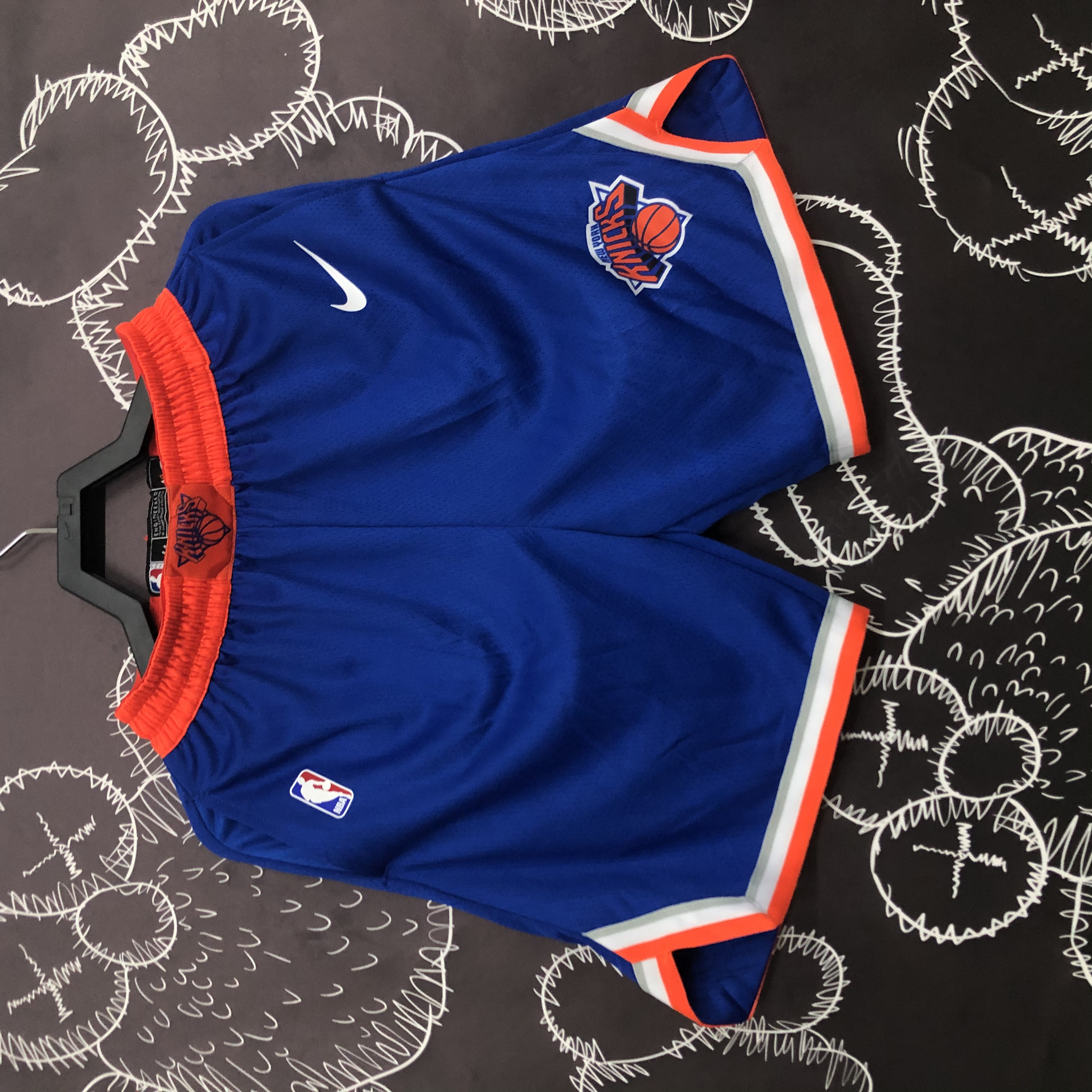 Knicks blue shorts