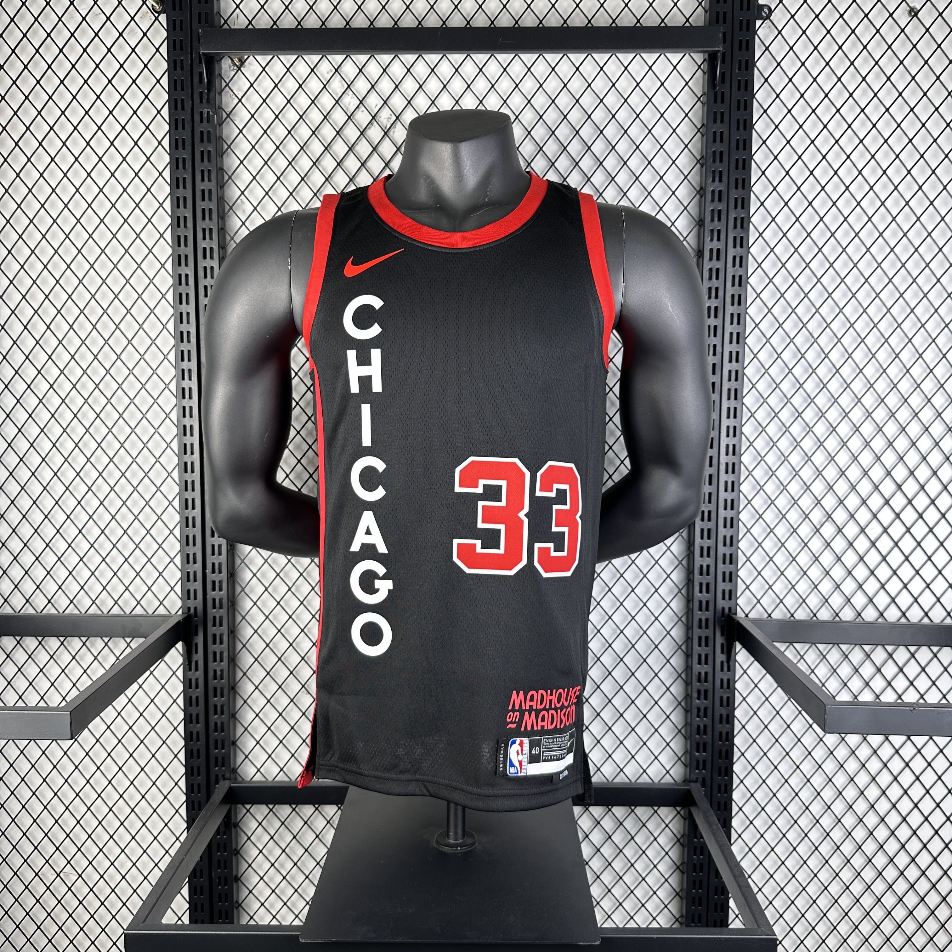 '24 Bulls City Edition # 33 Pippen