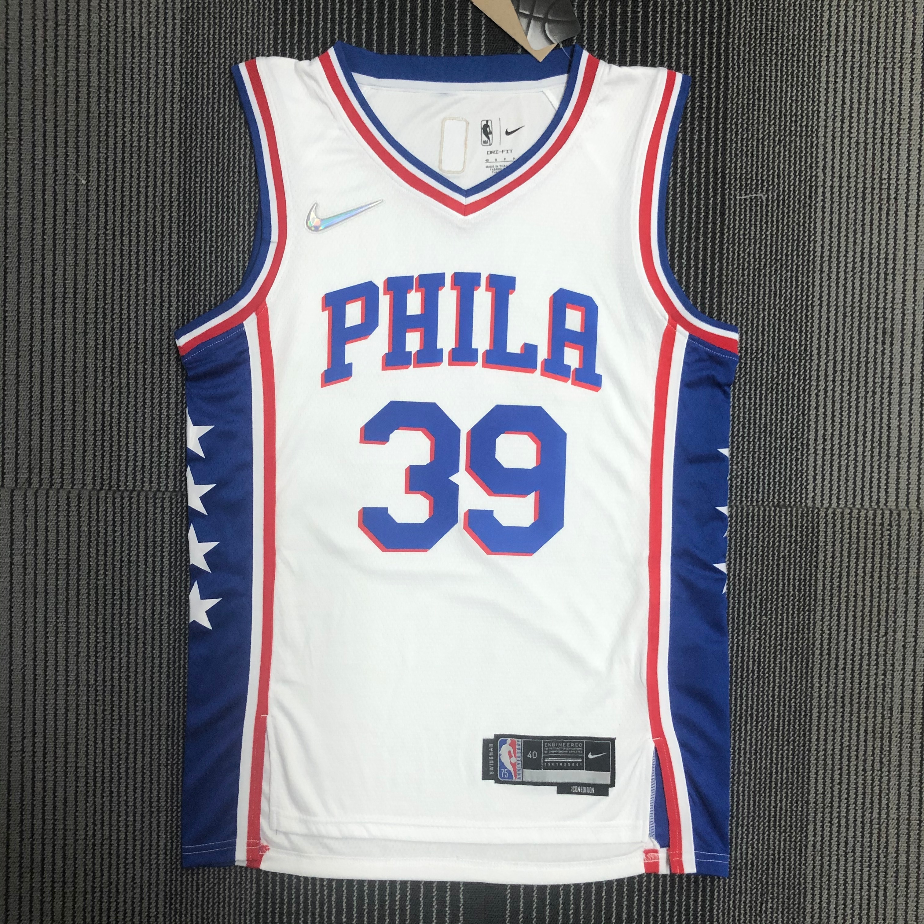 75th anniversary 76ers V-neck white 39 Howard