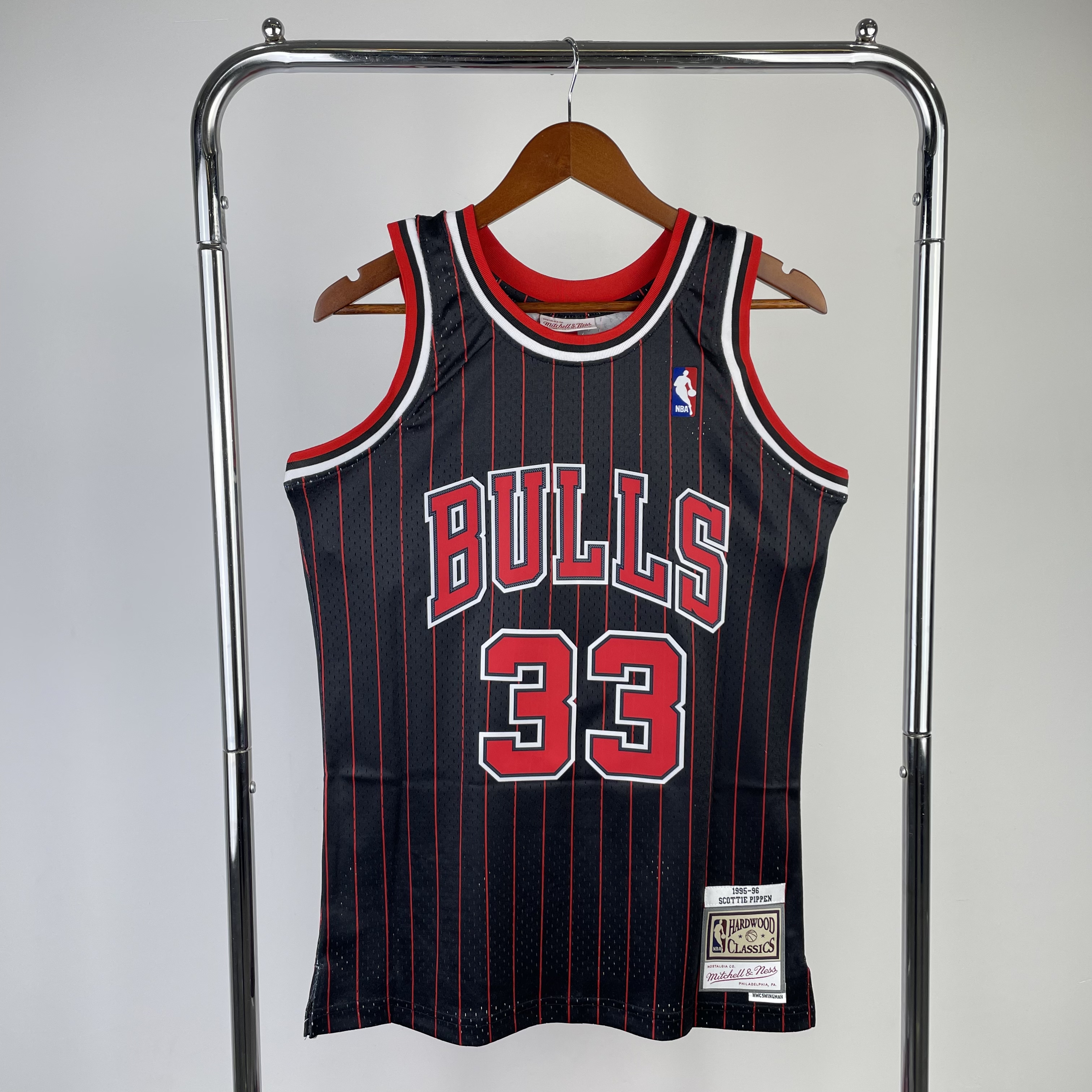 MN Hot Press Throwback jersey SW Bulls' 96 Black Stripes No. 33 Pippen