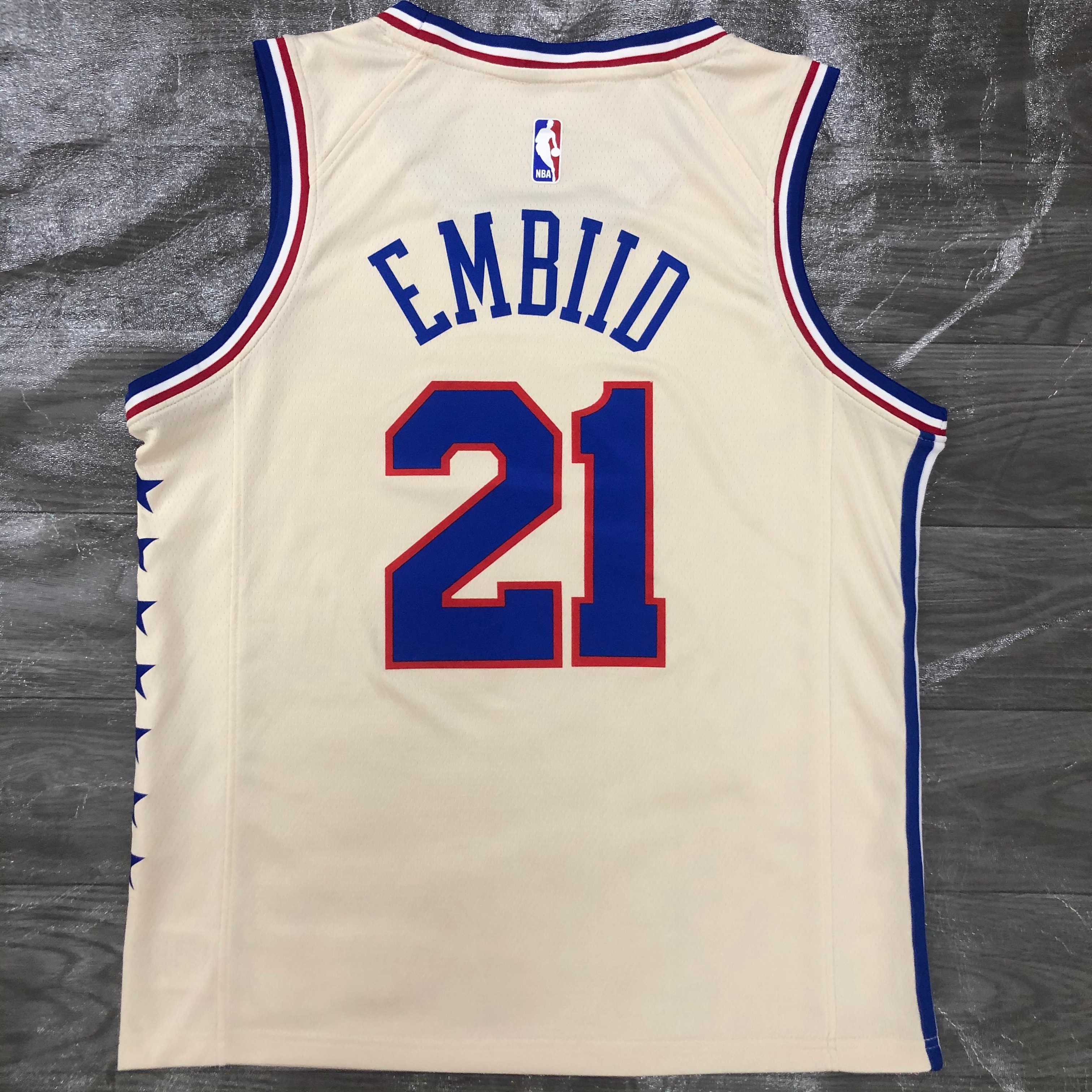 Season 21 76ers bonus edition # 21 Embiid