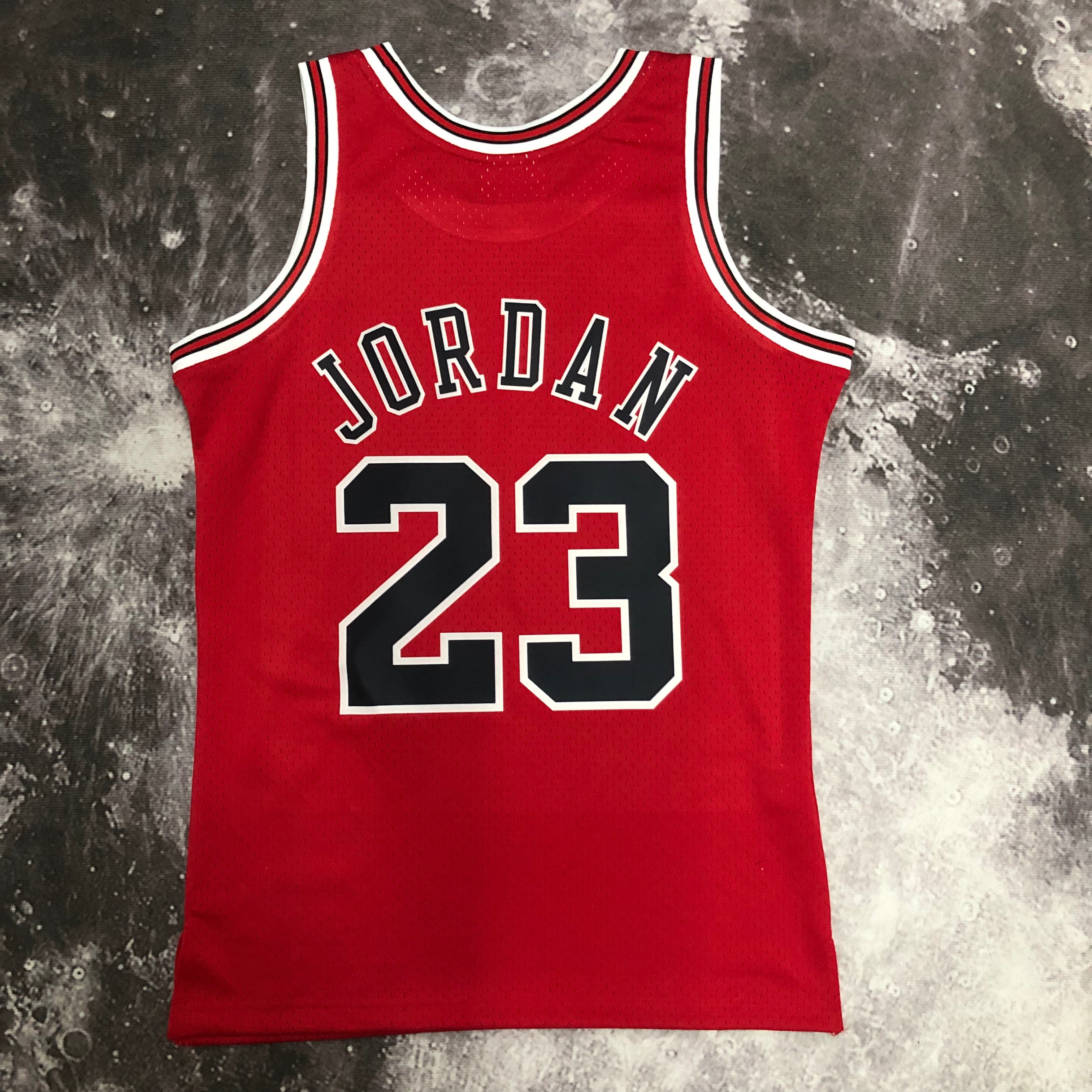 MN Hot Press Throwback jersey SW Bulls' 98 season red No. 23 Jordan