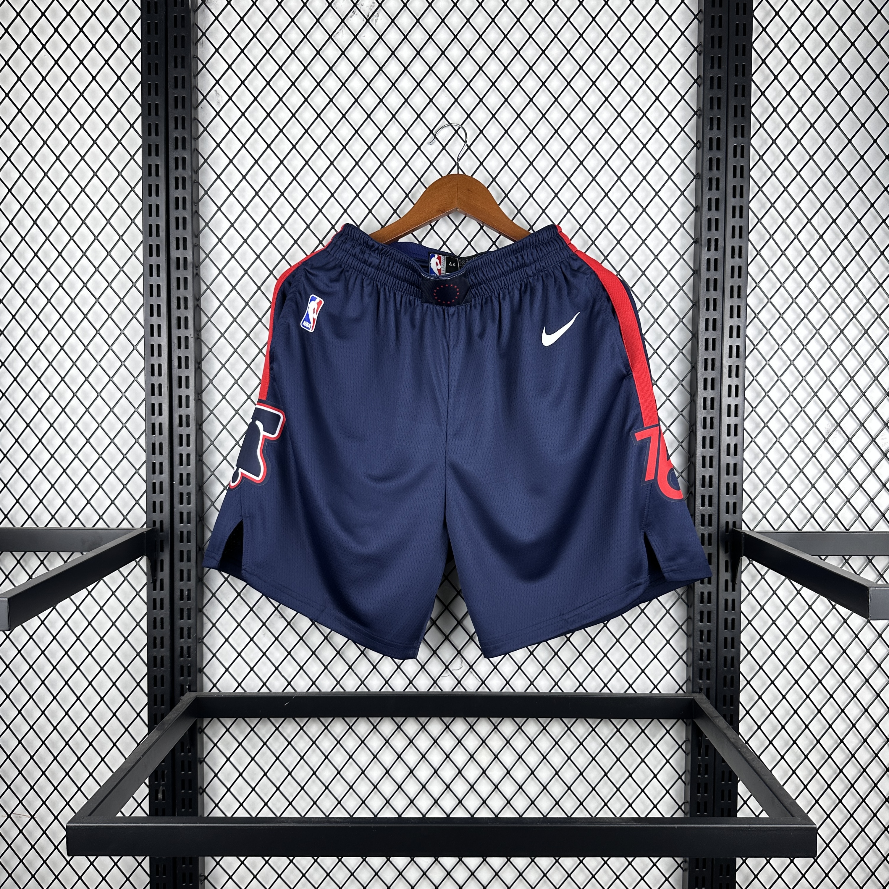 24 season 76ers city pants