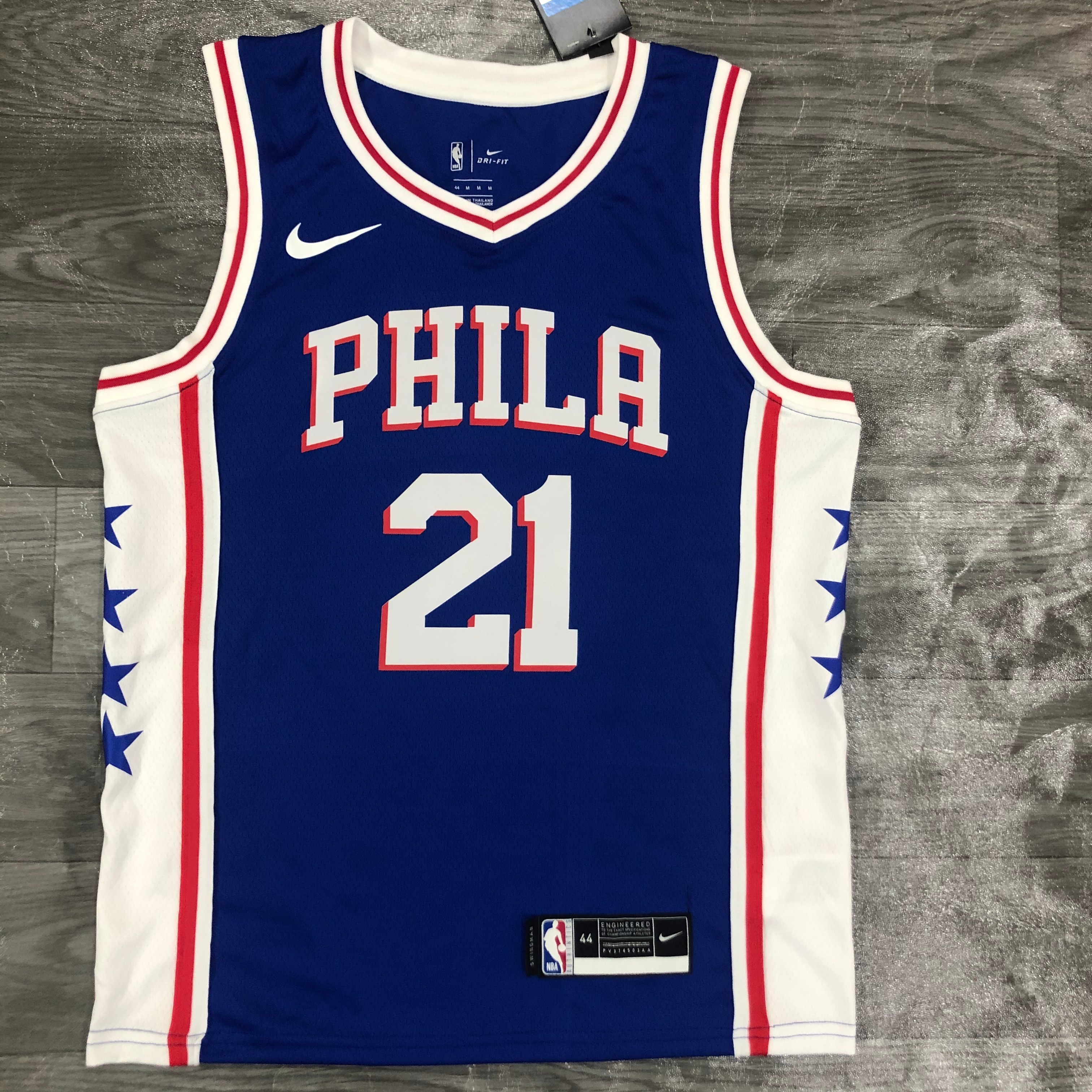 76ers V-neck blue # 21 Embiid