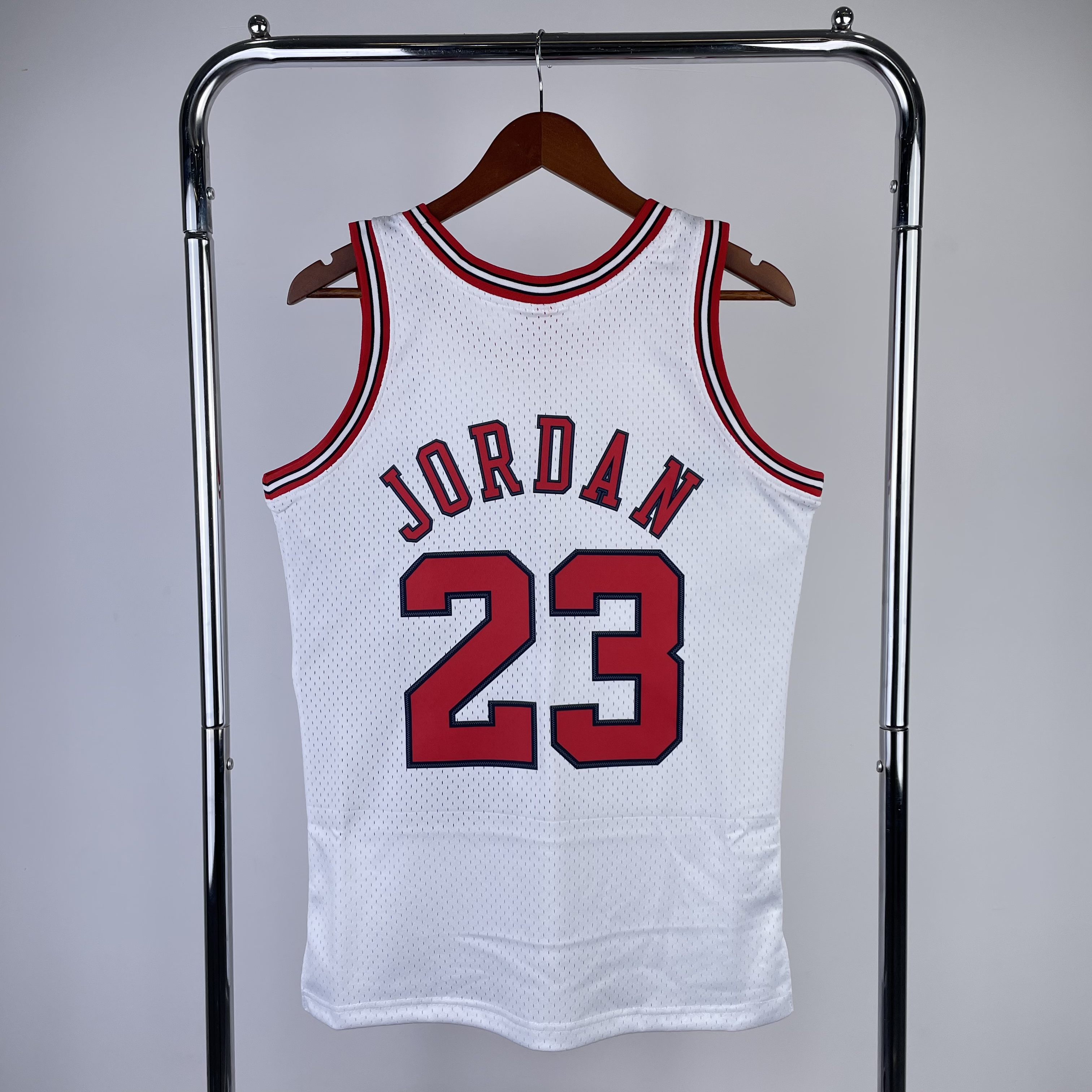 MN Hot Press Throwback jersey SW Bulls Season 98 white No. 23 Jordan