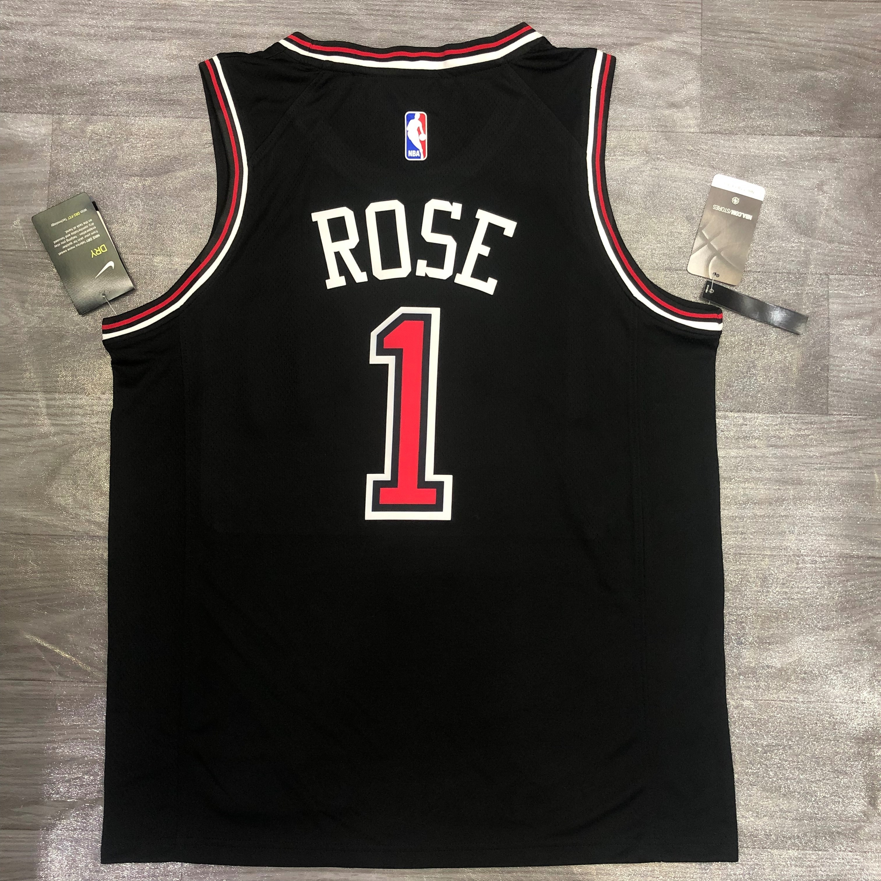 Bulls crew-neck black number one Rose
