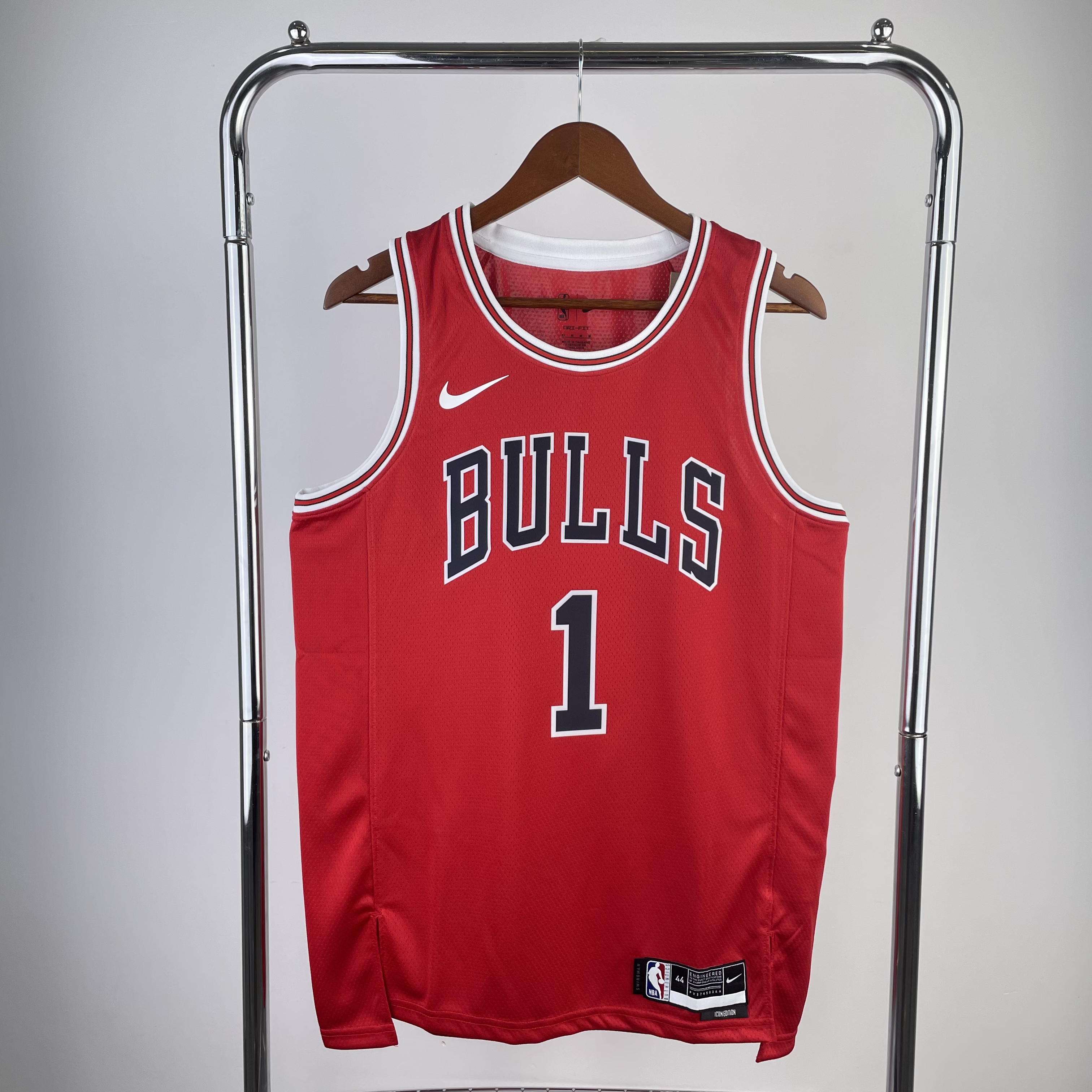 Bulls red # 1 Rose in '23