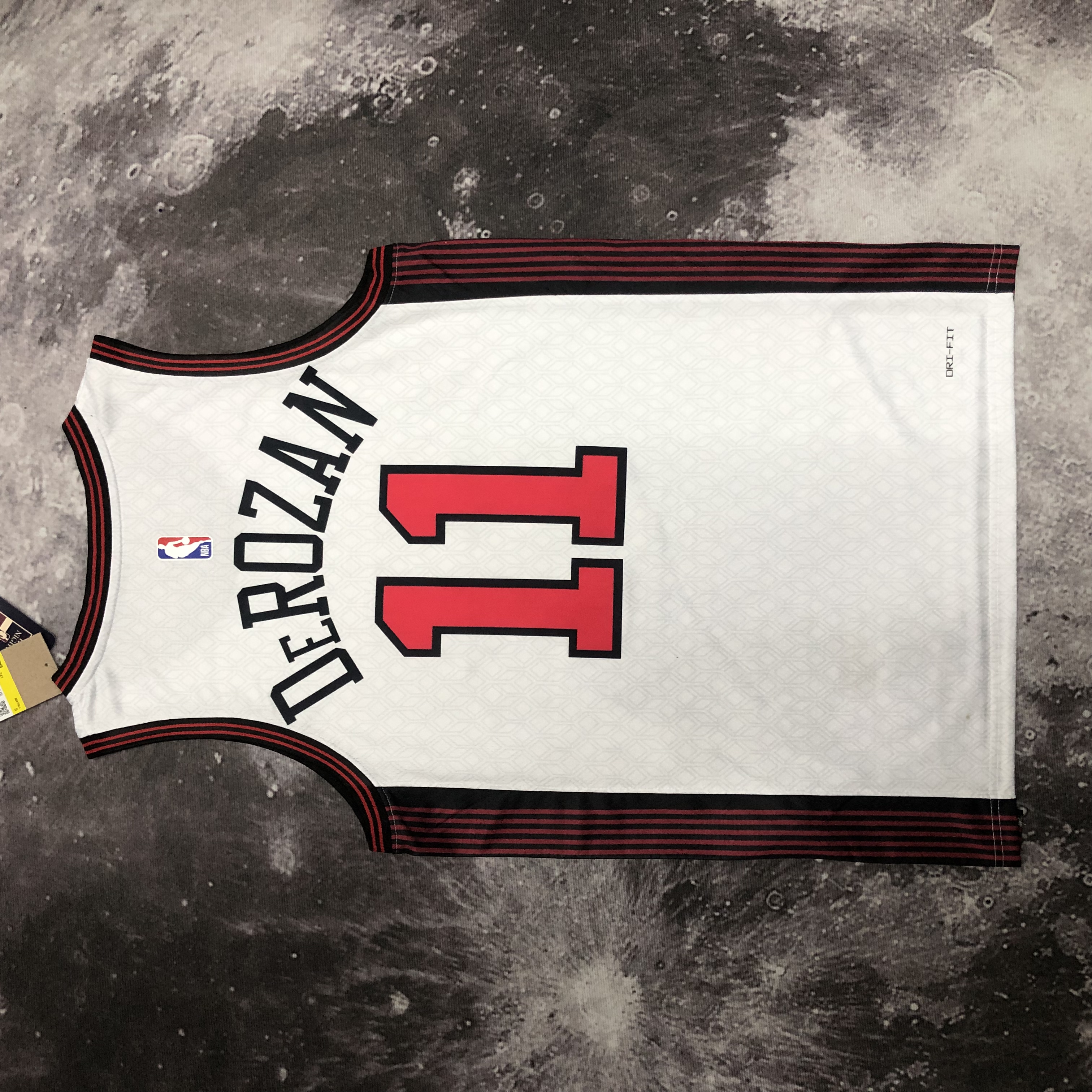 23 season Bulls city version 11 derozan