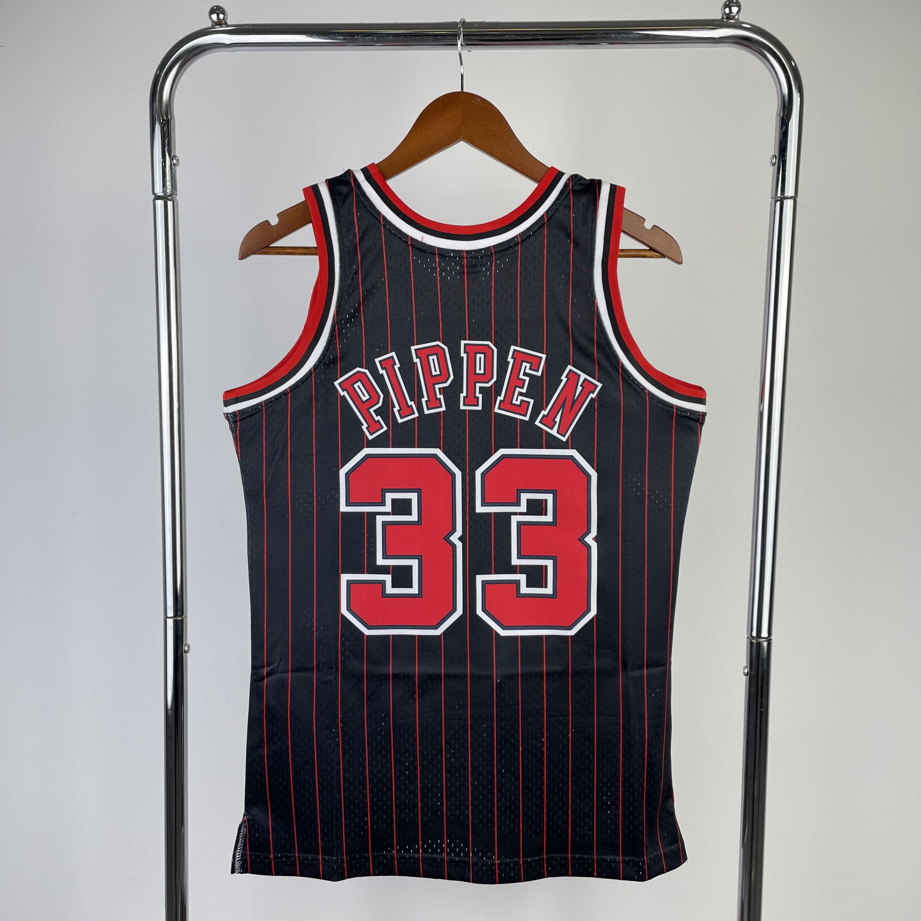 MN Hot Press Throwback jersey SW Bulls' 96 Black Stripes No. 33 Pippen