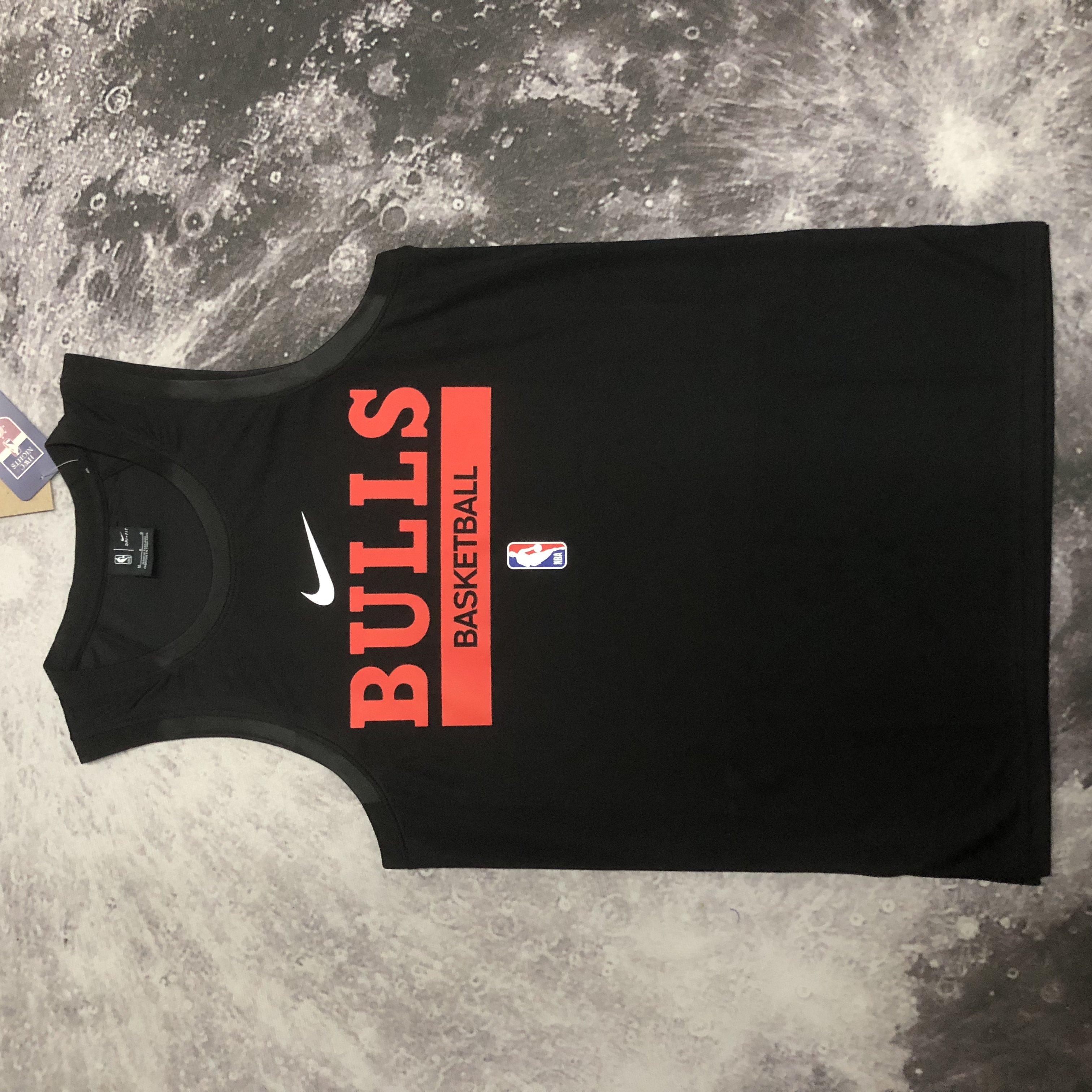 '23 Bulls black player's training vest