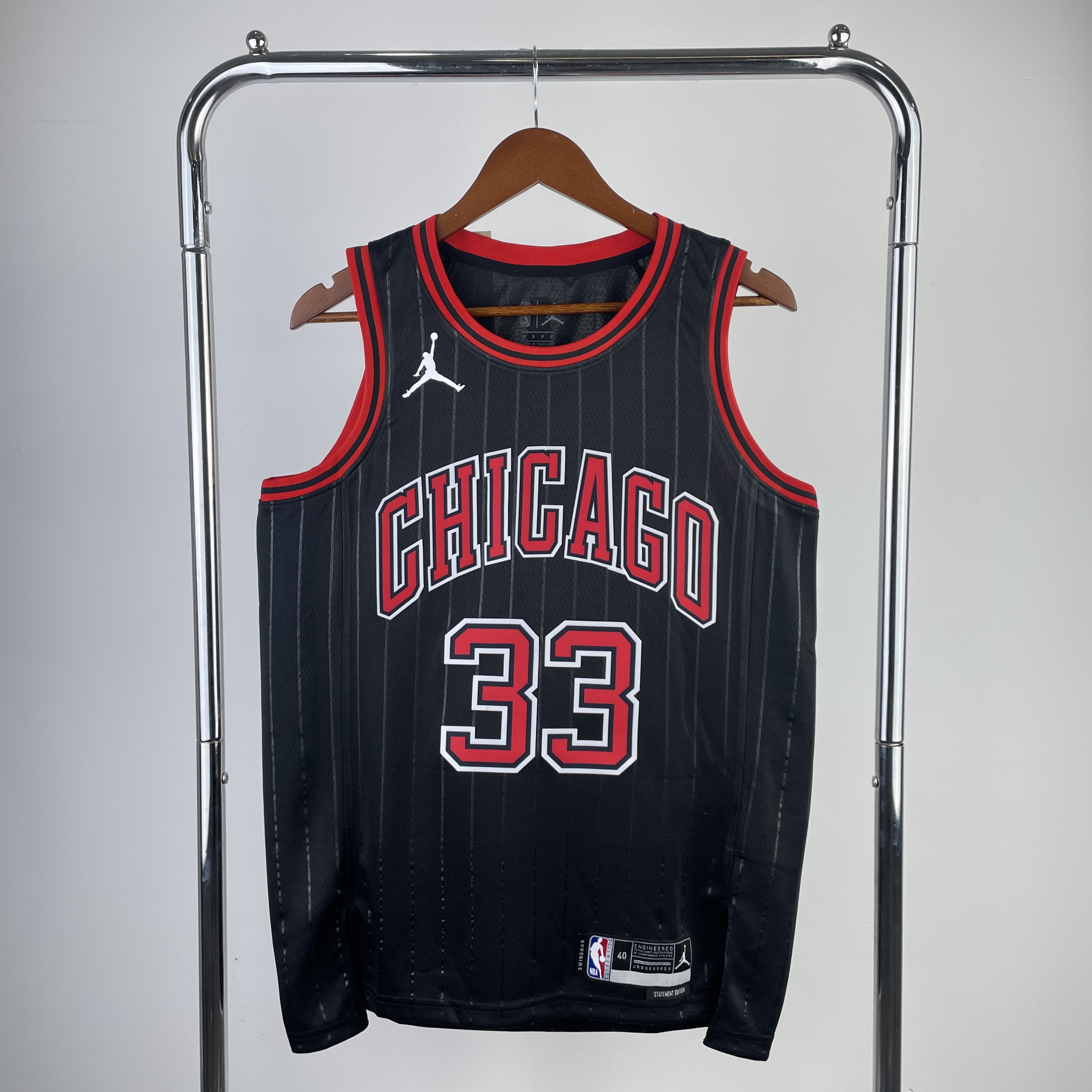 23 season Bulls Flyers limited number 33 Pippen