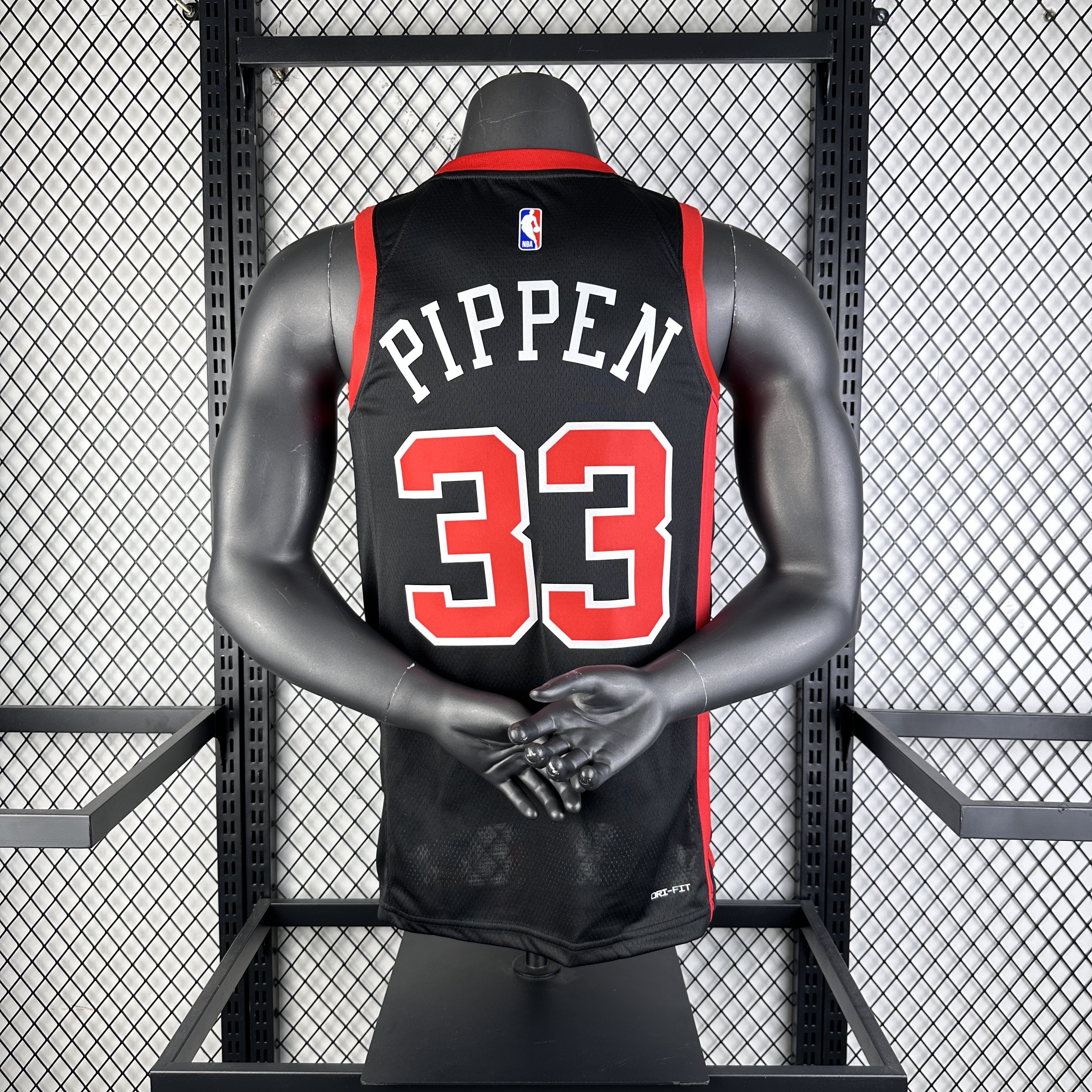 '24 Bulls City Edition # 33 Pippen