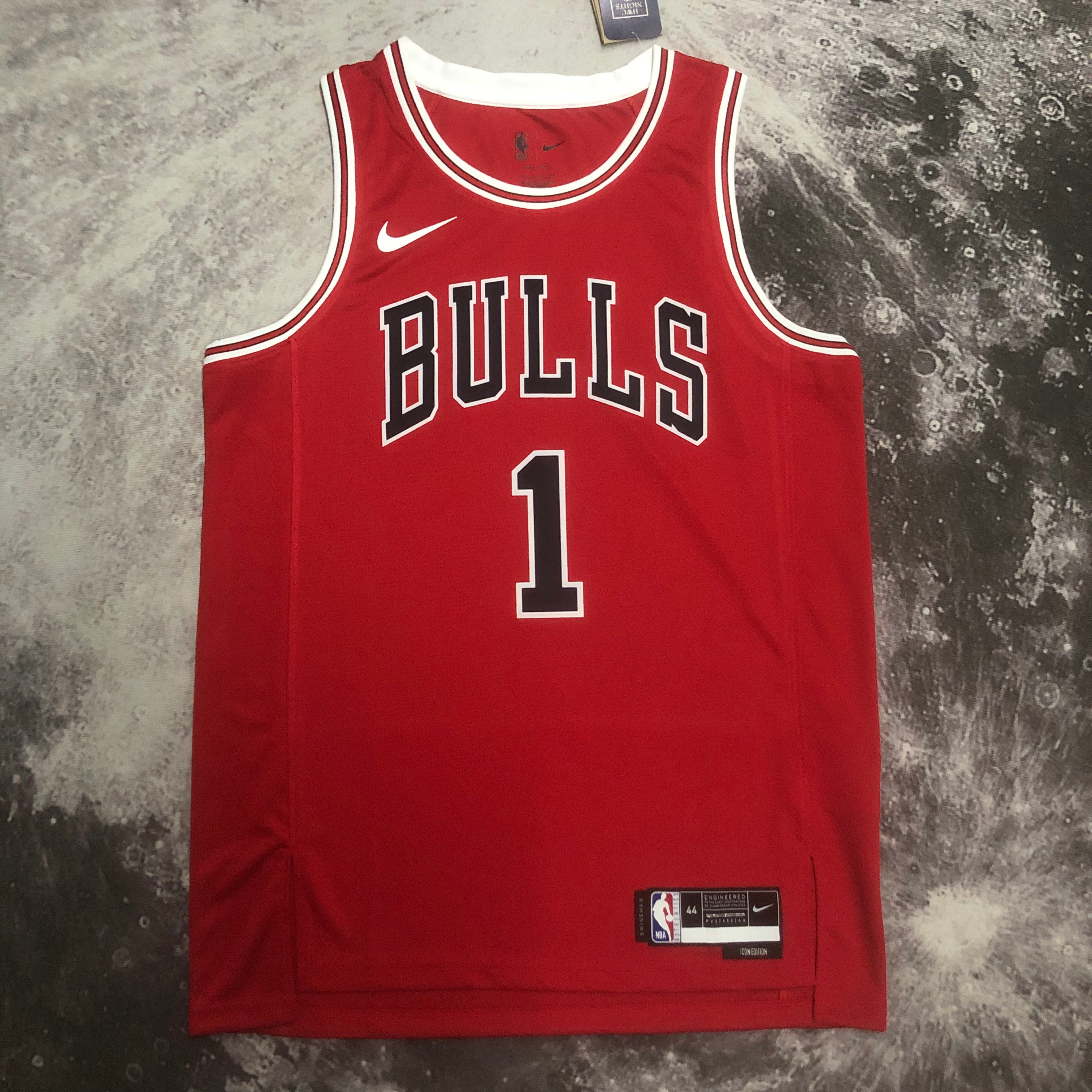 Bulls red # 1 Rose in '23