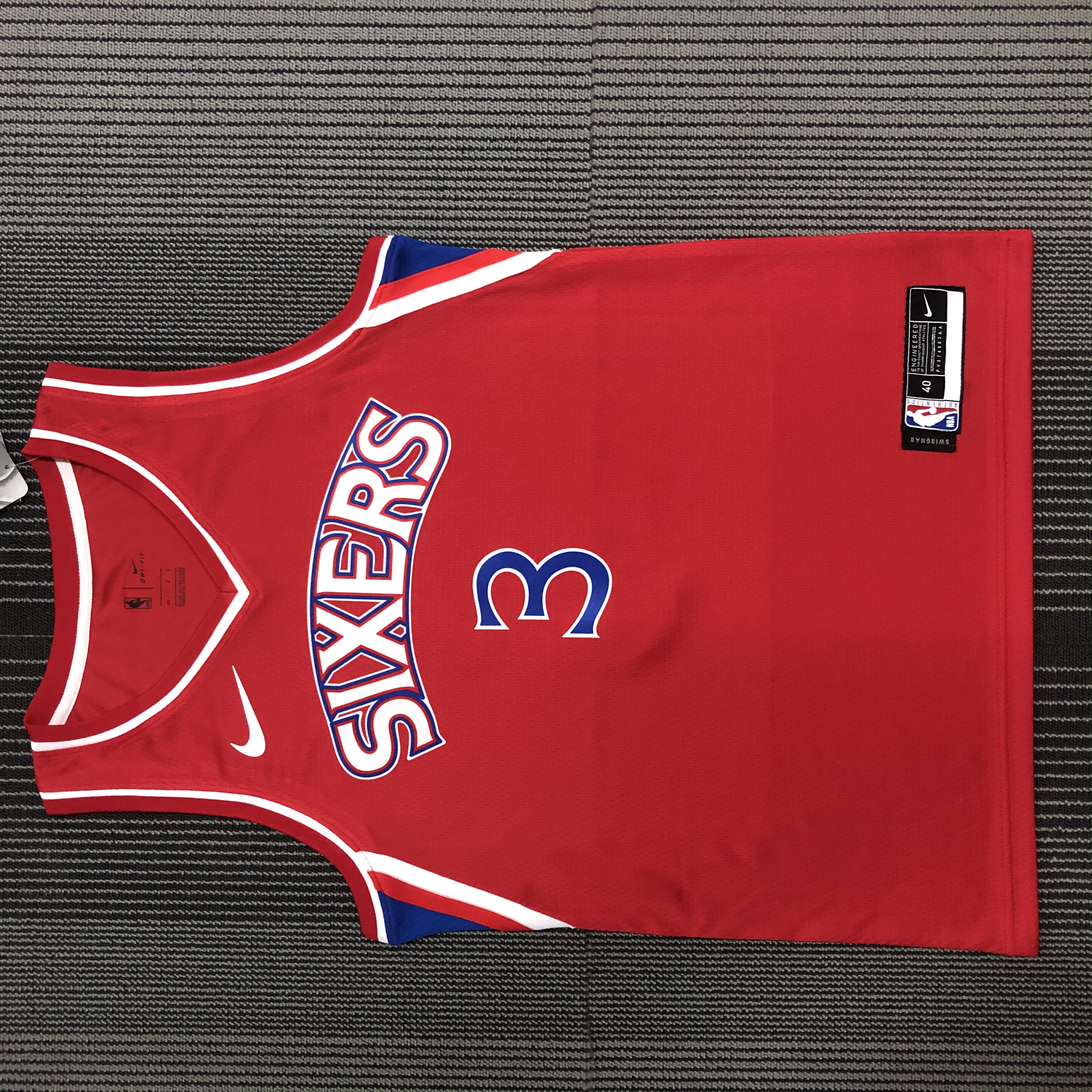 Sixers rookie red No. 3 Iverson