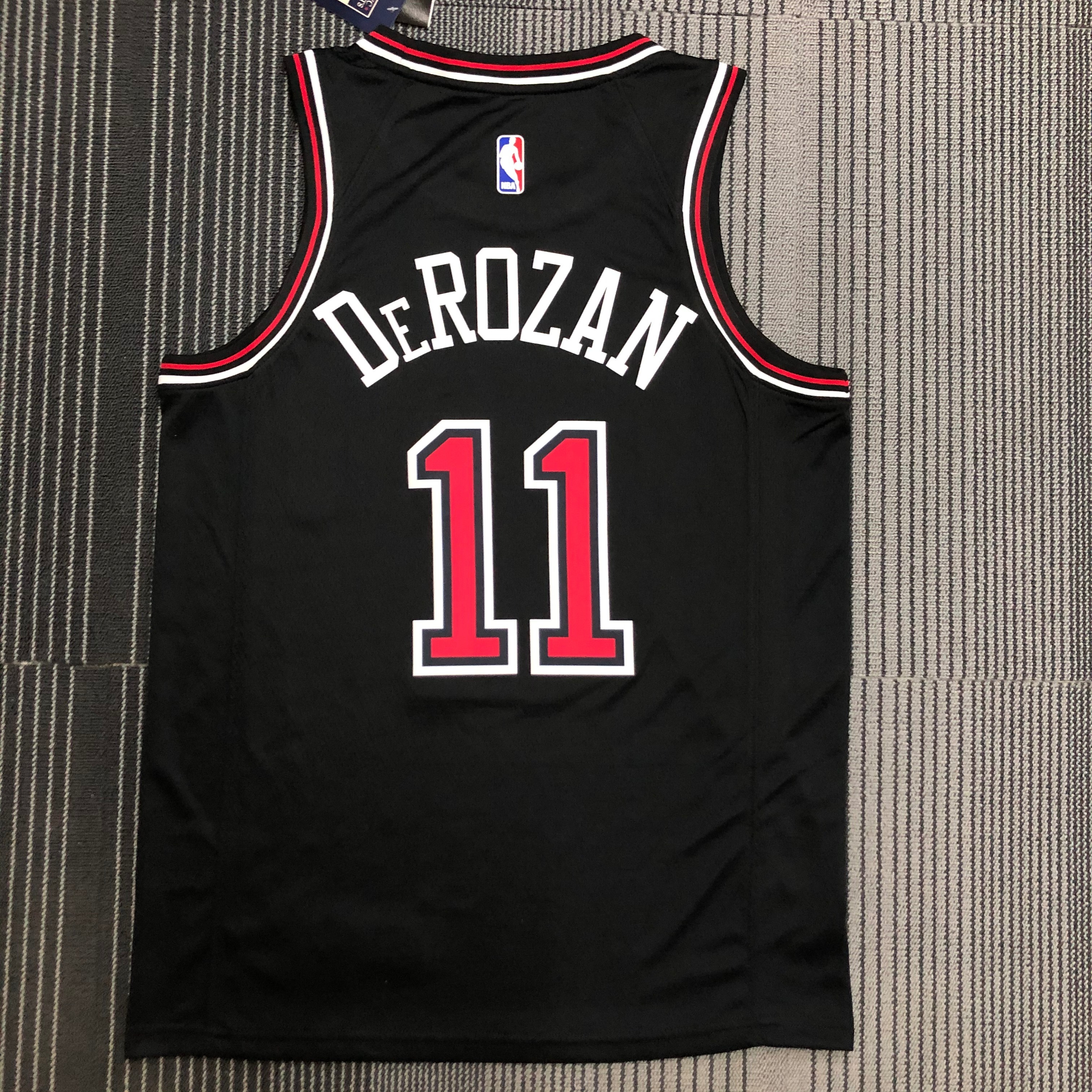 Bulls black number 11 derozan