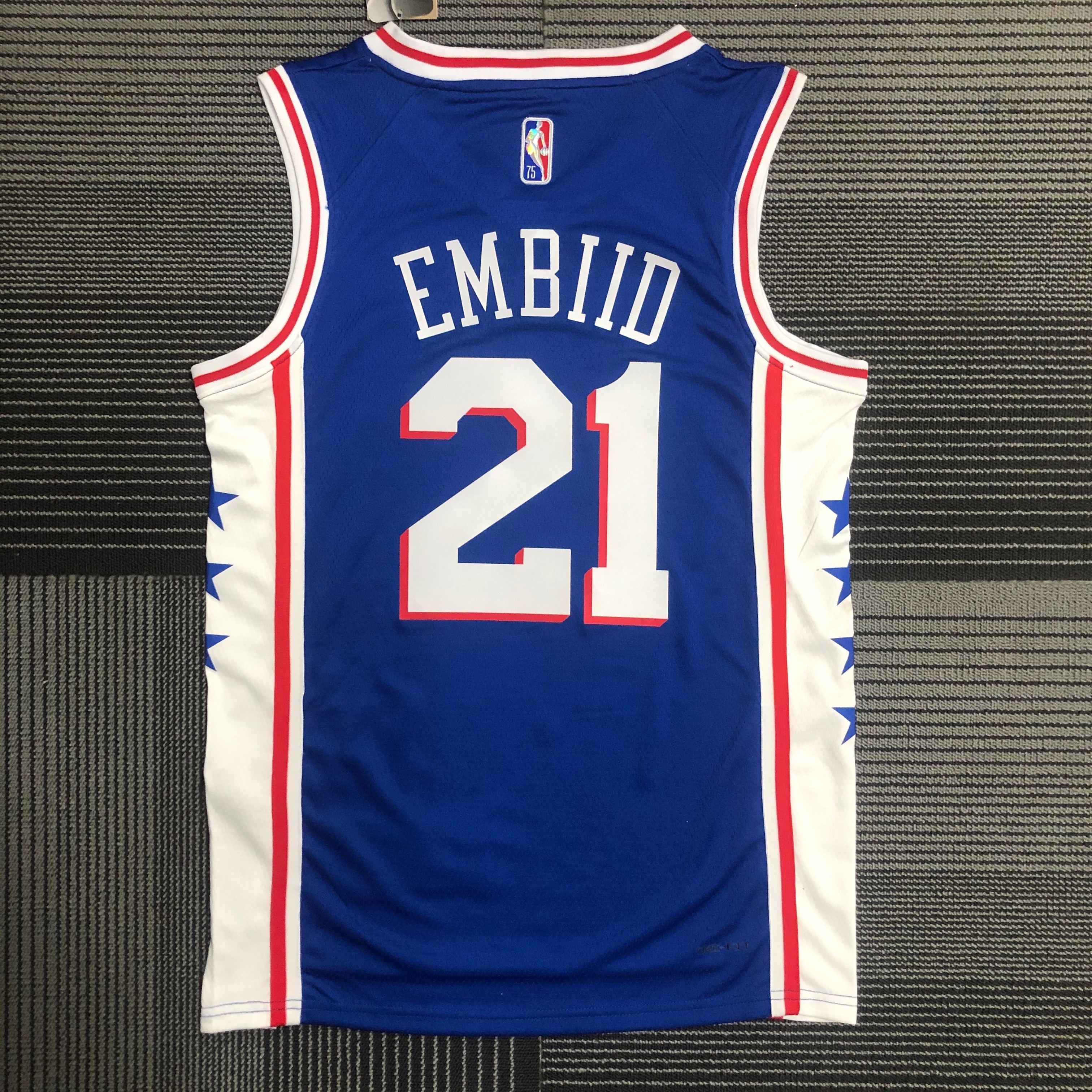75th anniversary 76ers V-neck blue # 21 Embiid