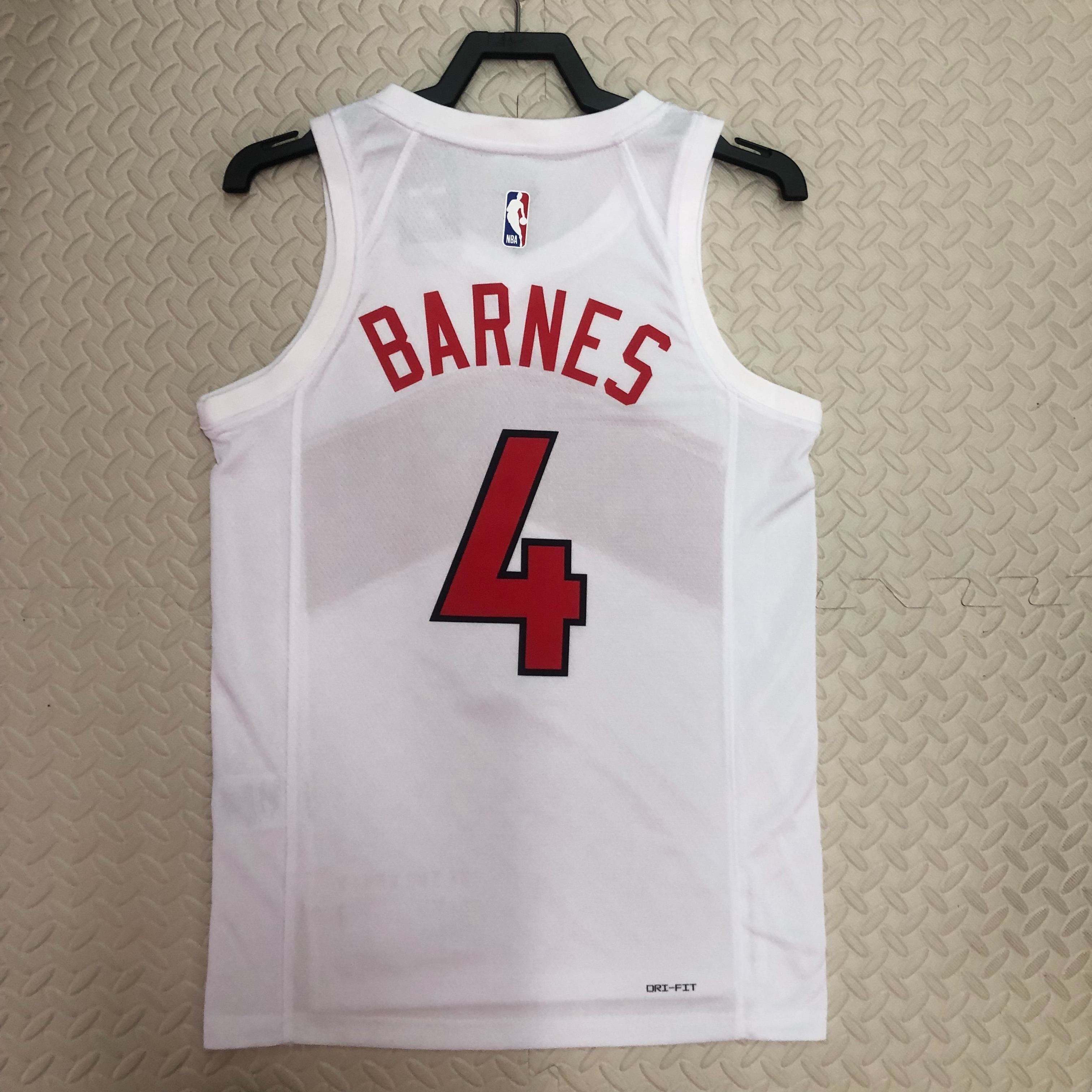 23 season Raptors home white number 4 Barnes
