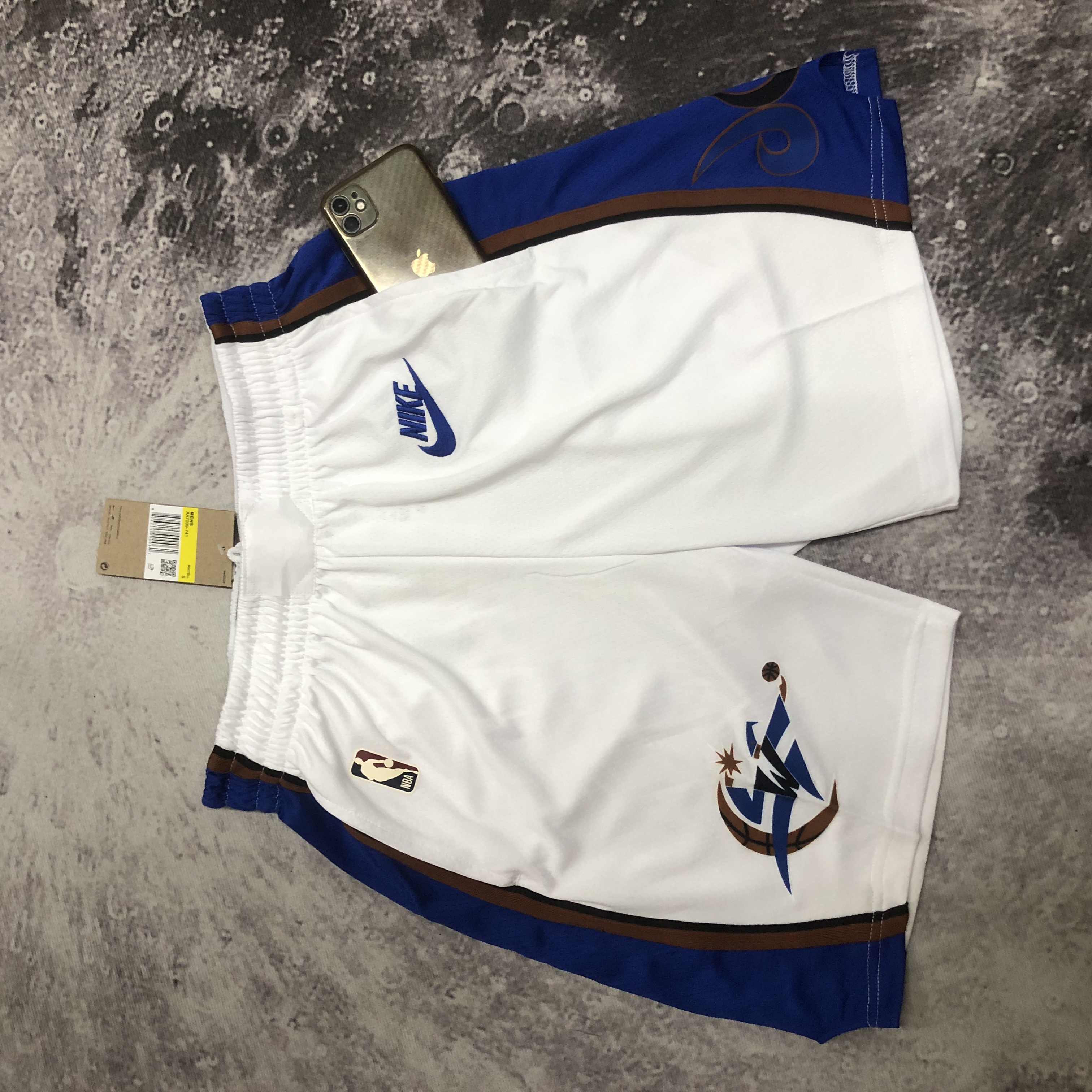 23 Wizards throwback pants