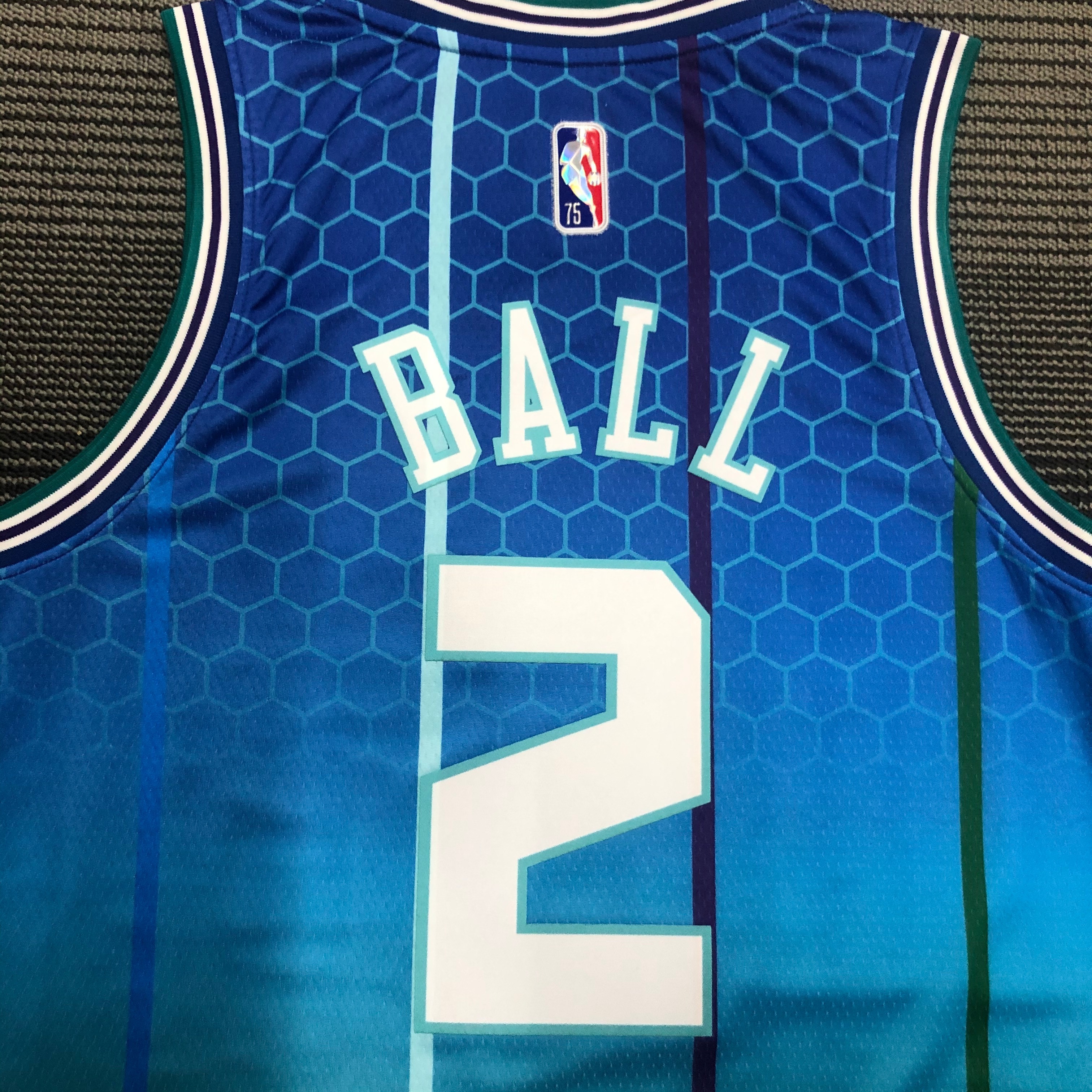 22 Hornets City version number 2 Ball