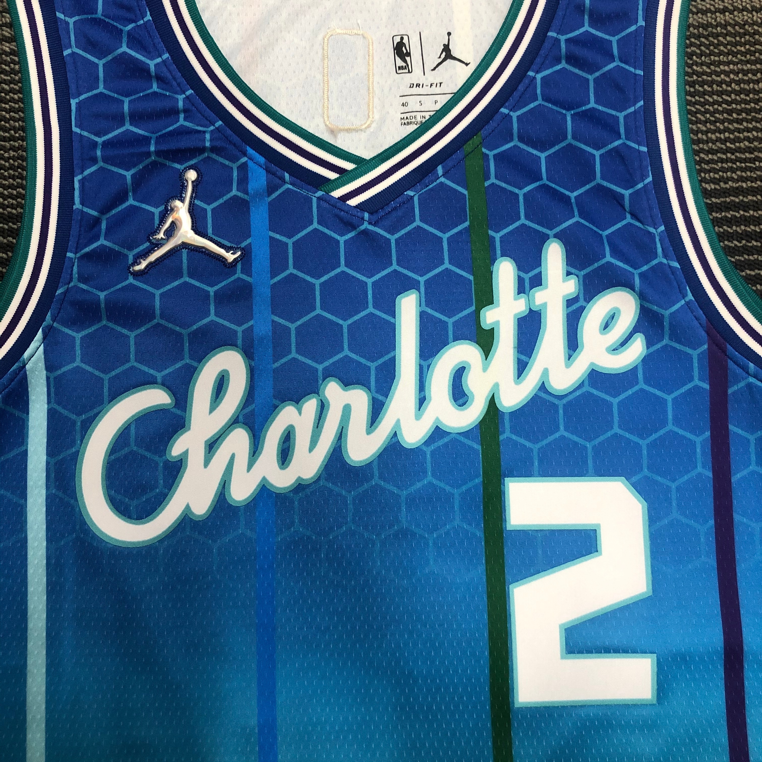 22 Hornets City version number 2 Ball