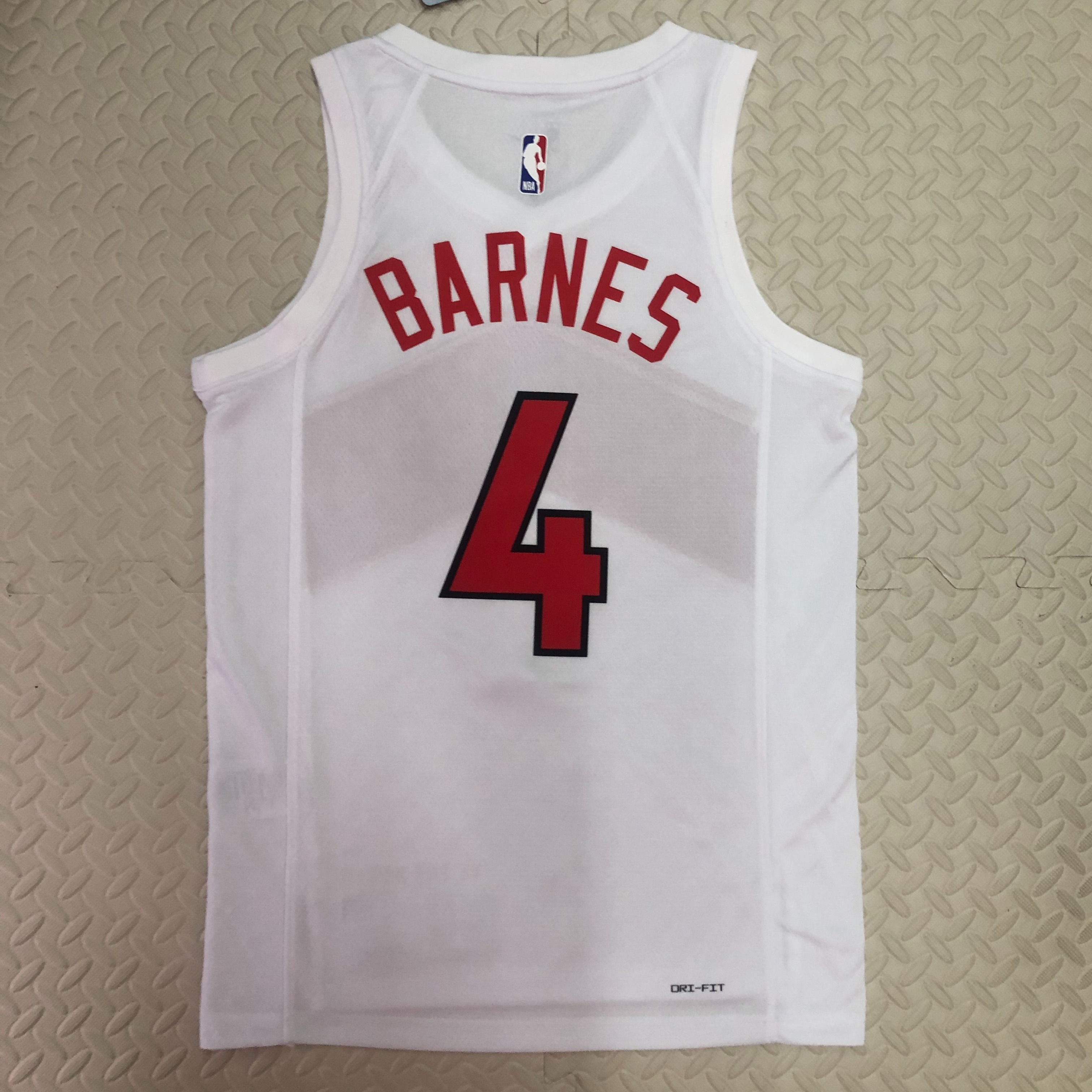 23 season Raptors home white number 4 Barnes