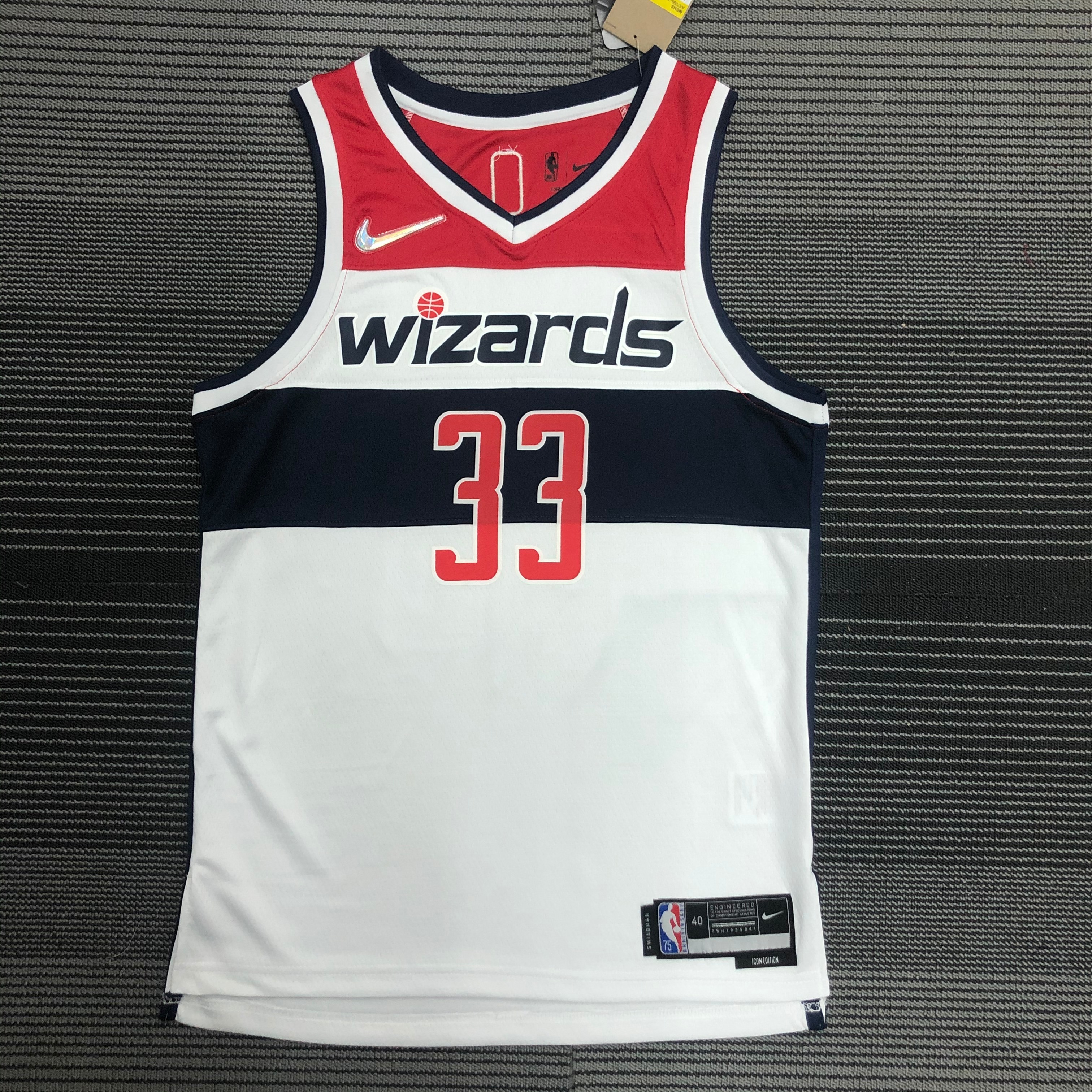 75th anniversary Wizards white 33 Kuzma