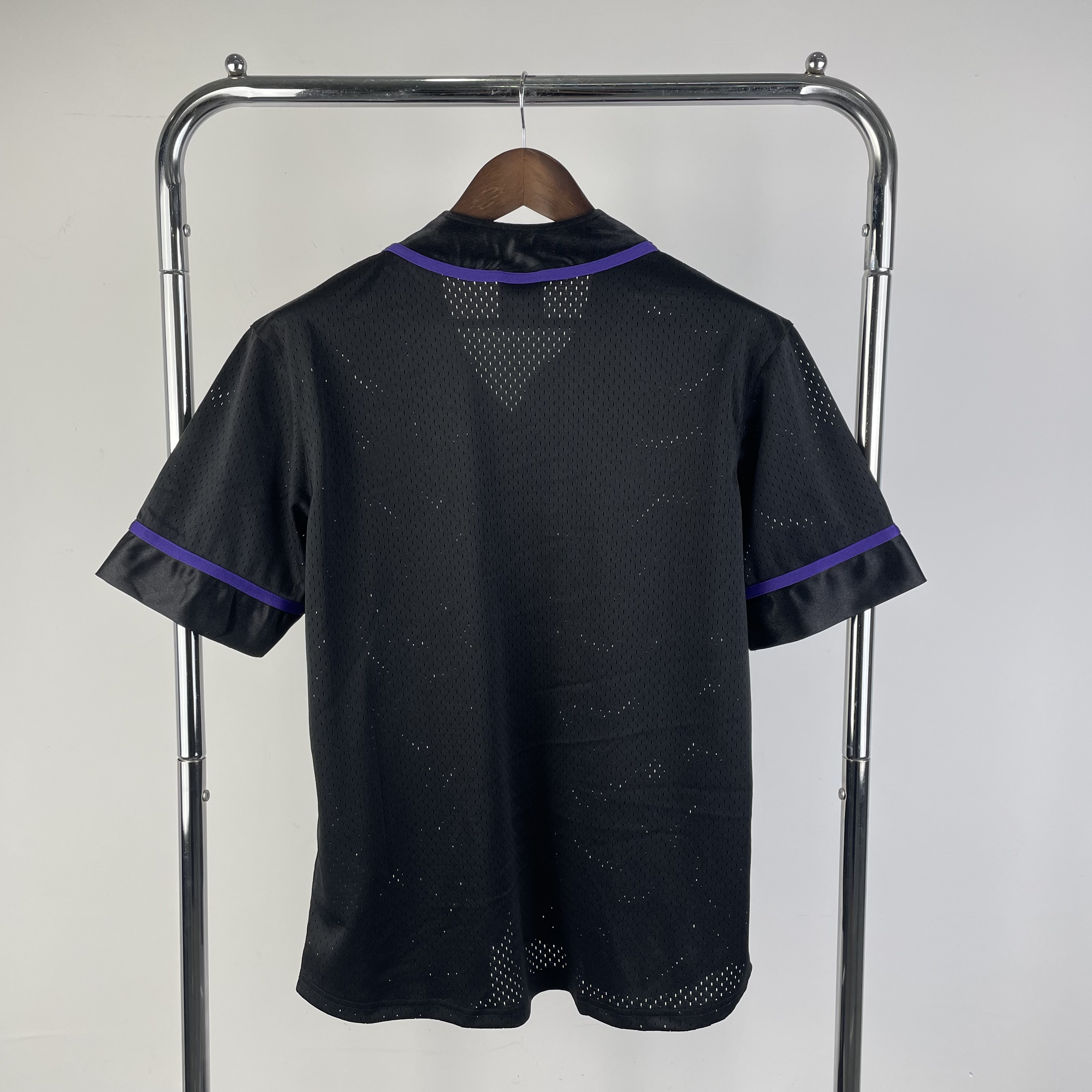 NBA button Cardigan Raptors