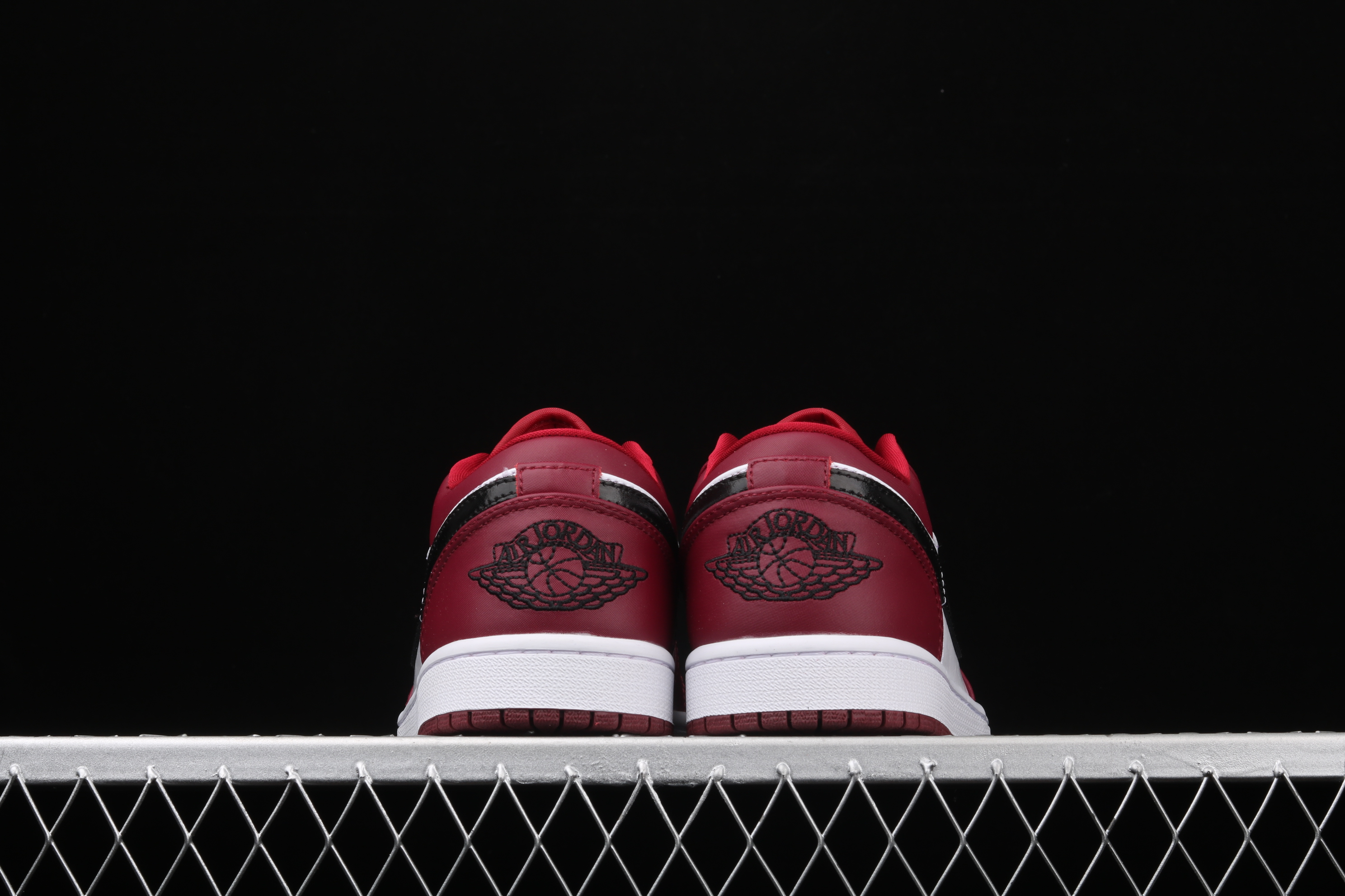 AJ1 low top