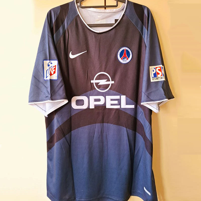 2001-2002 Paris Saint Germaine third