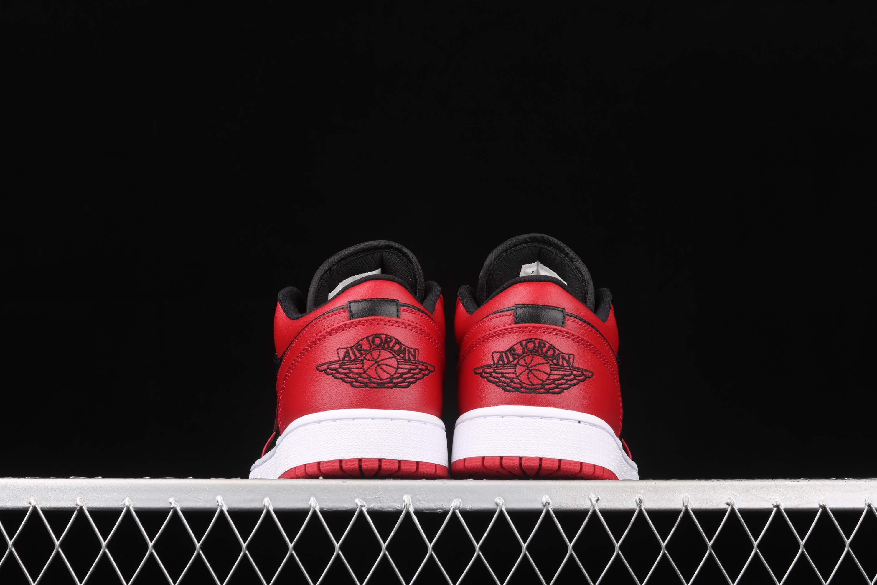 AJ1 low top
