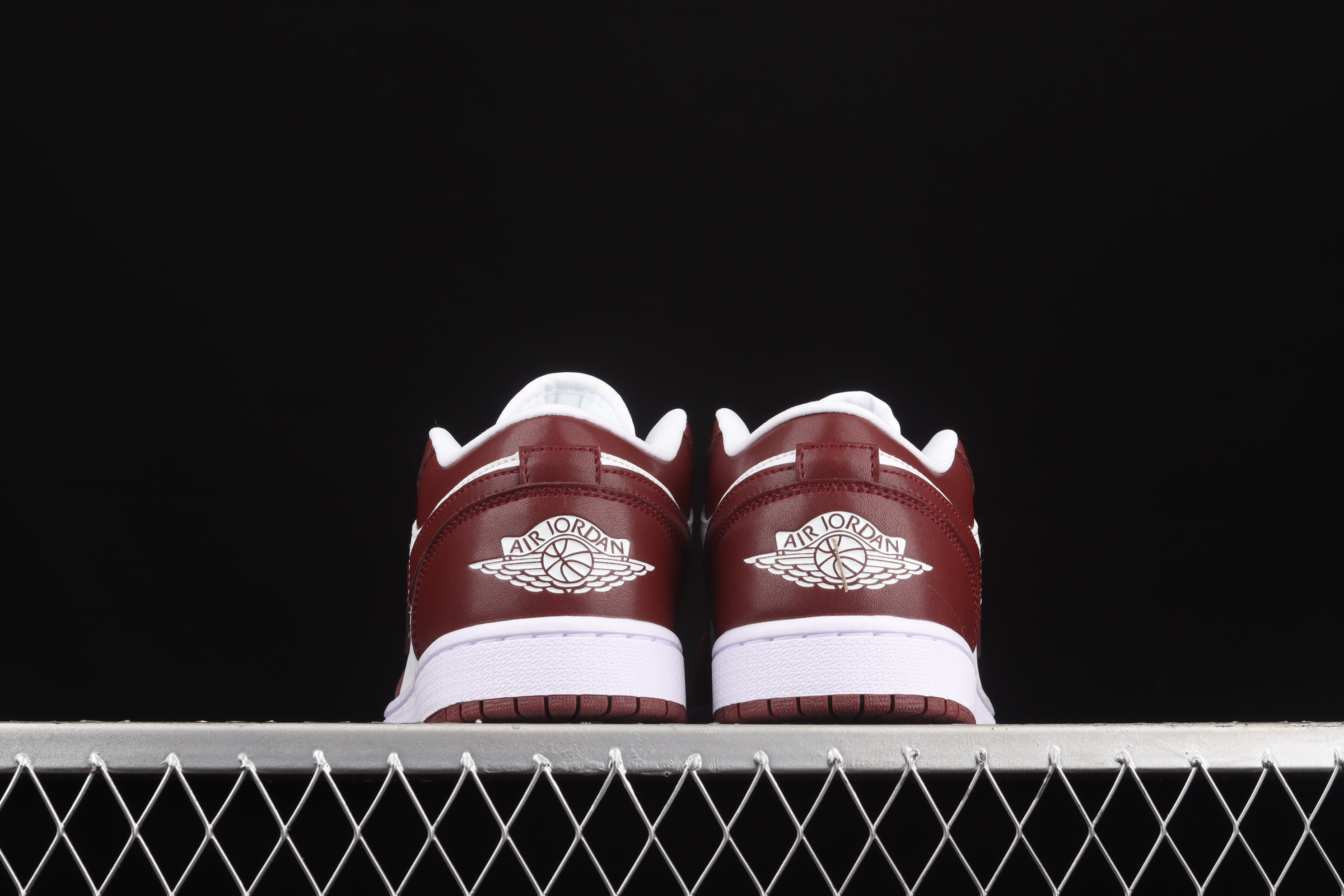 AJ1 low top