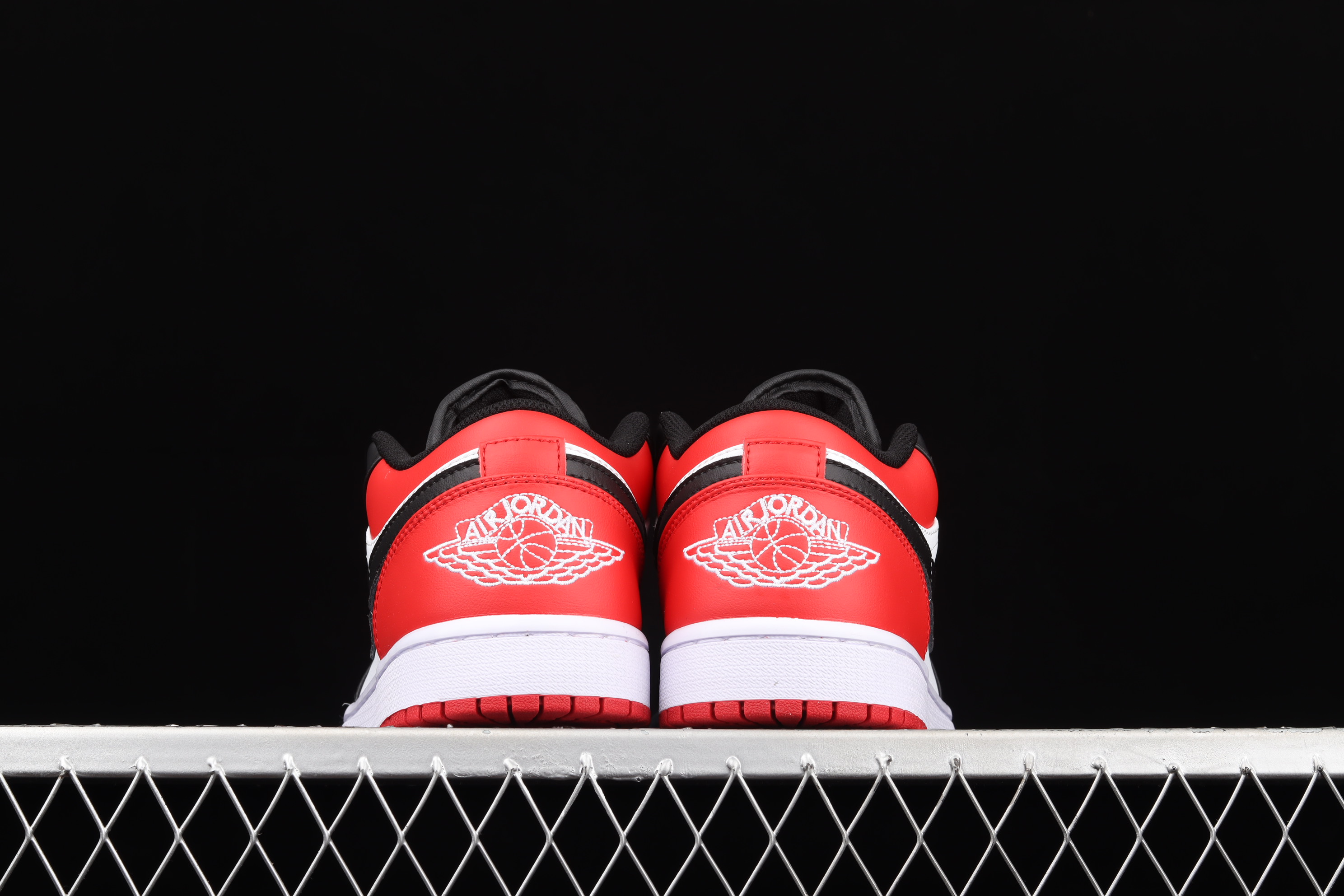 AJ1 low top