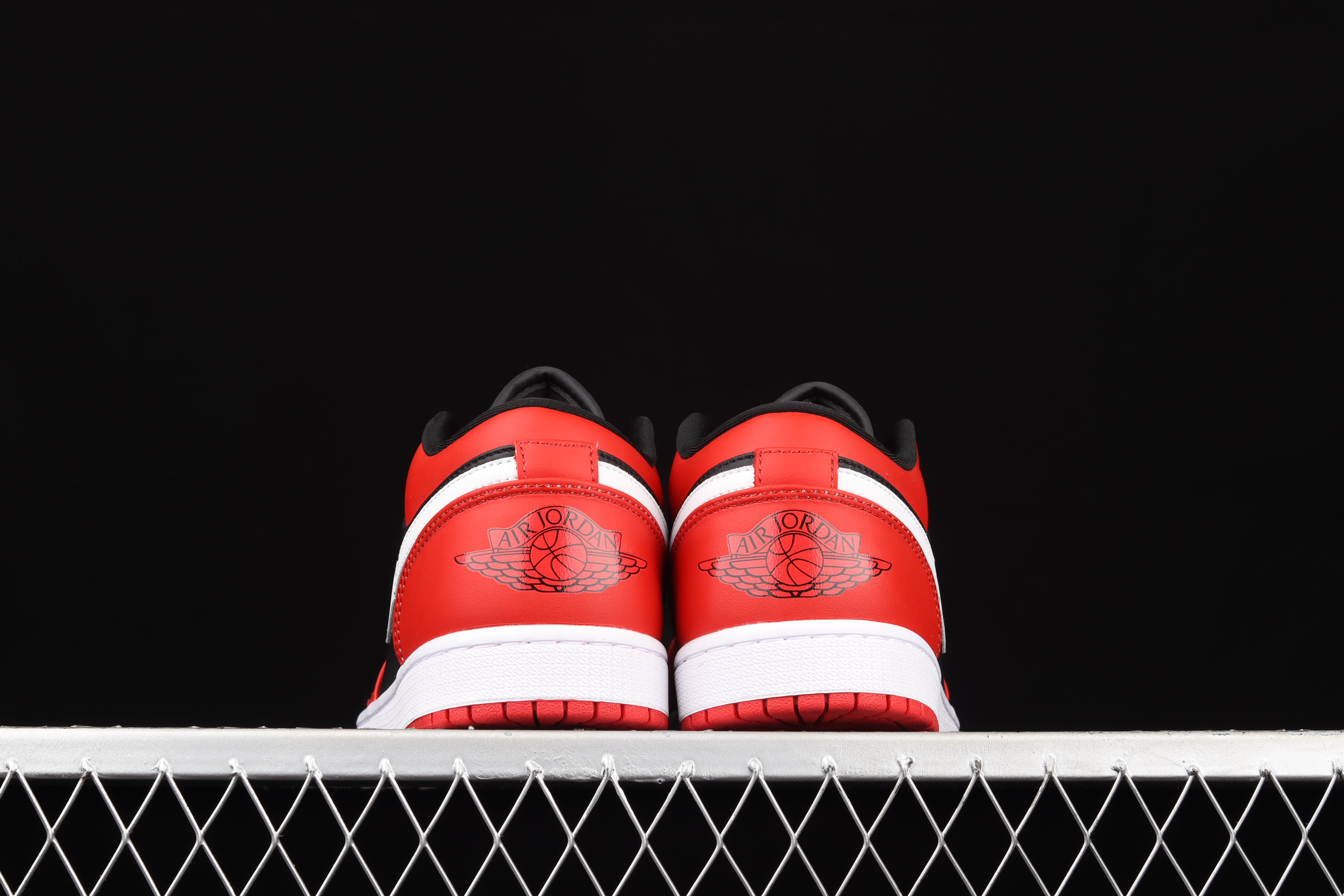 AJ1 low top