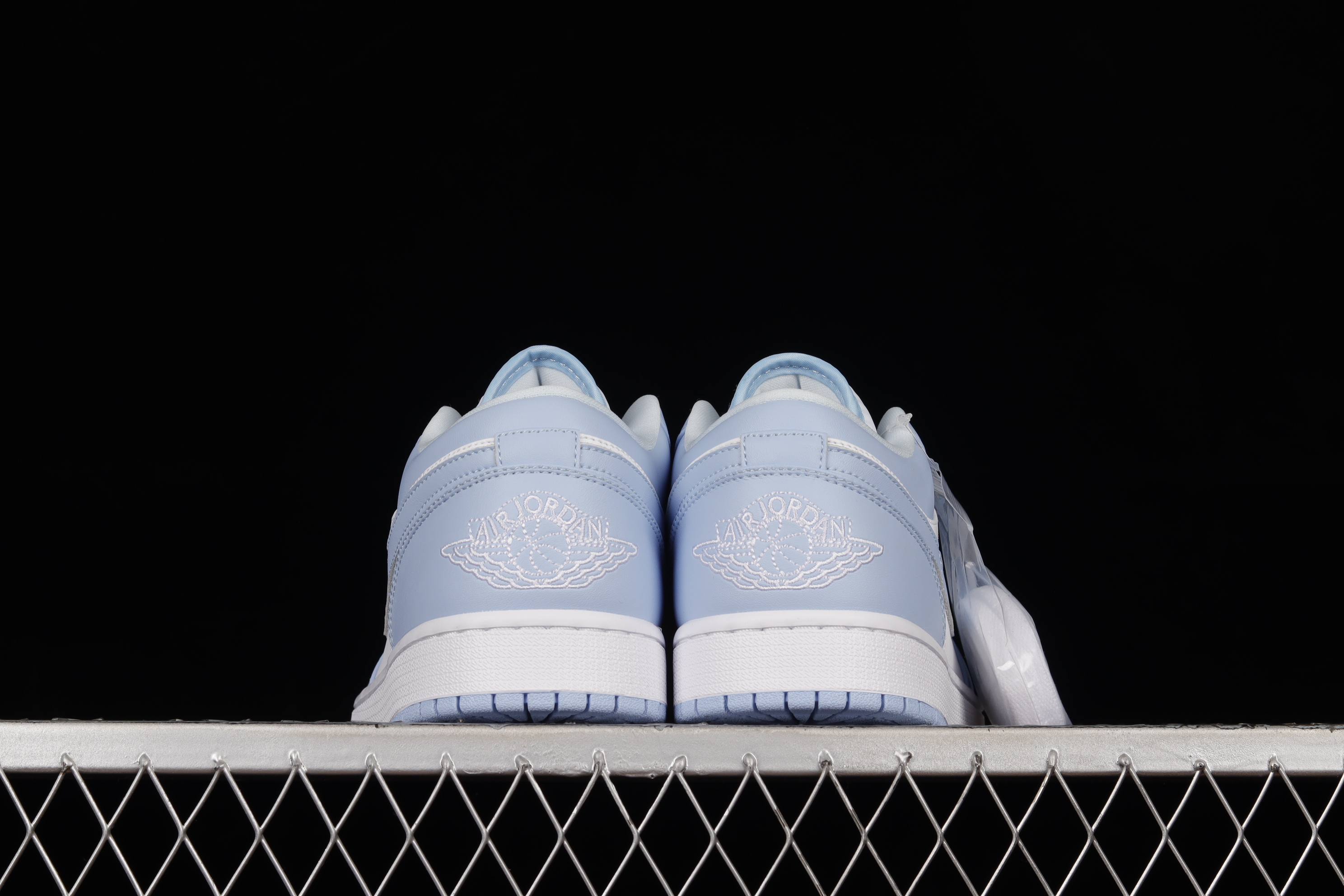 AJ1 low top