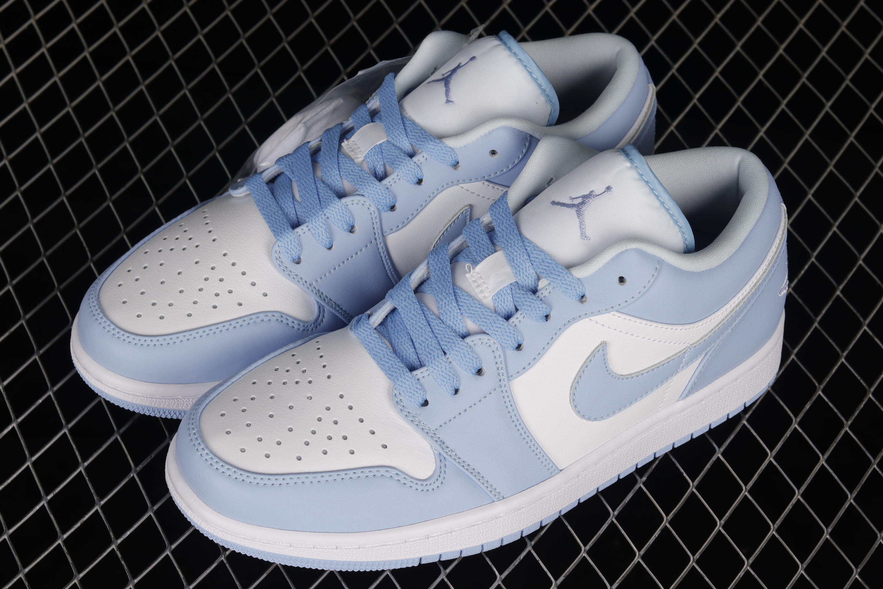 AJ1 low top