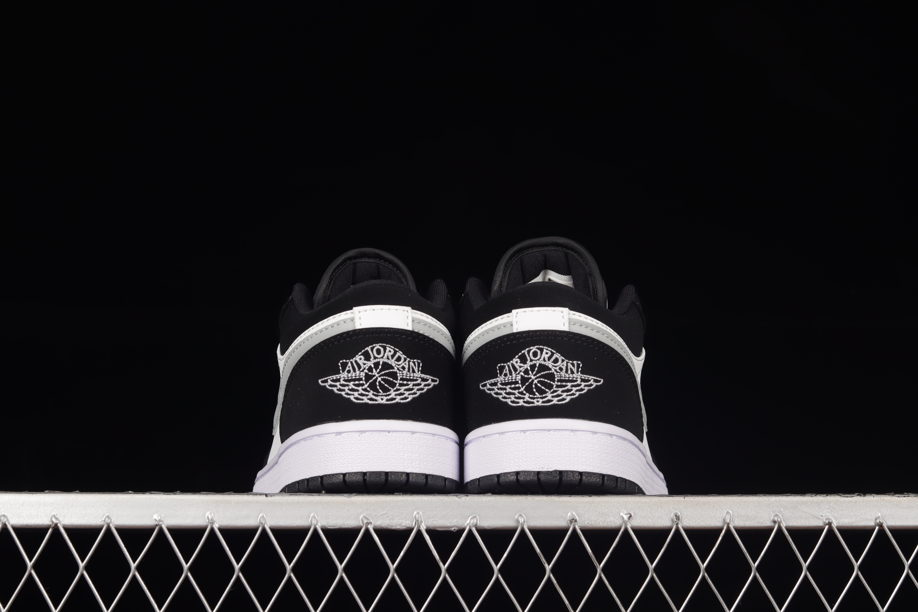 AJ1 low top