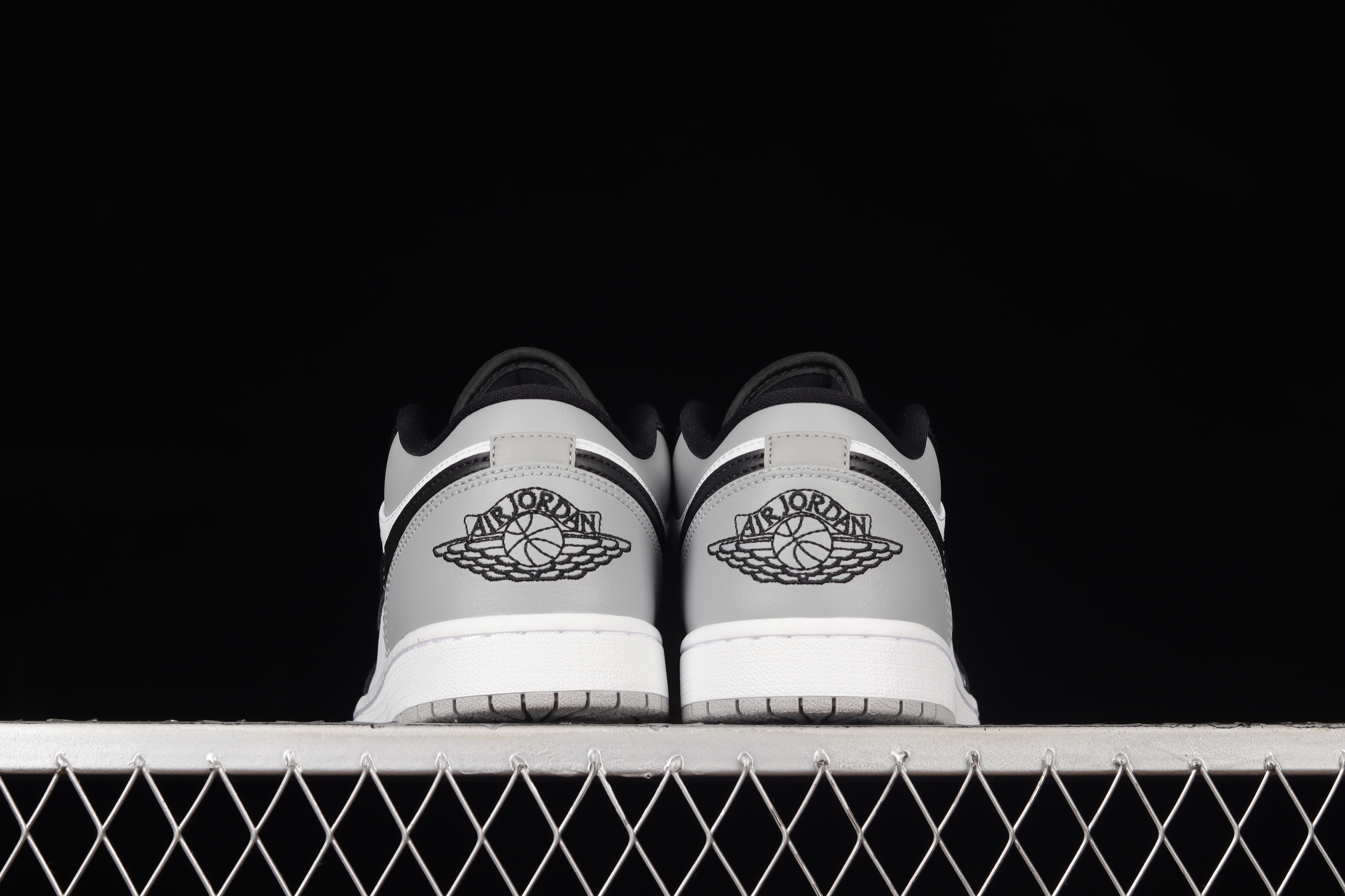 AJ1 low top