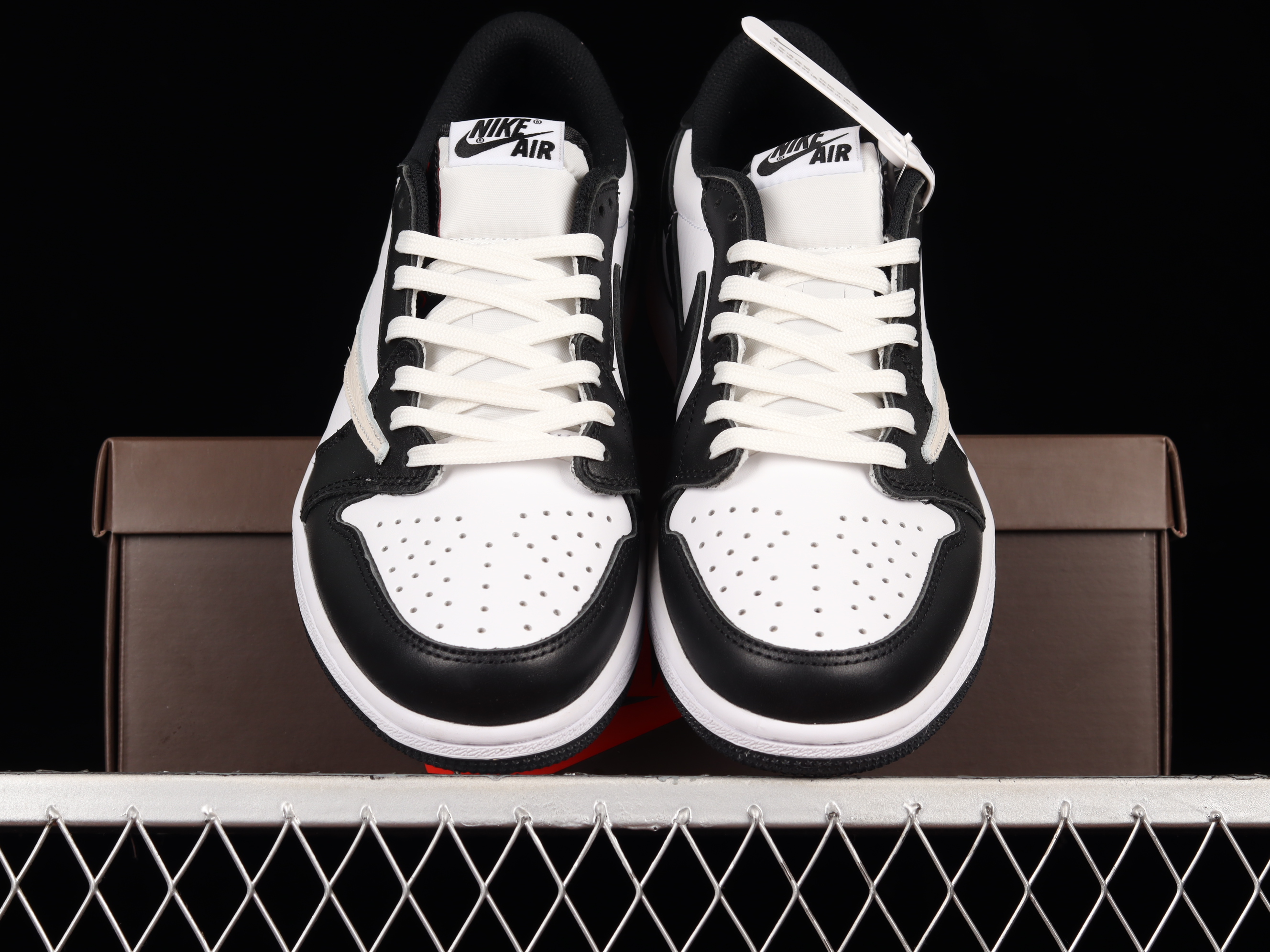 AJ1 White and Black barb joint leisure sports basketball shoes DM7866-010 36-47.5