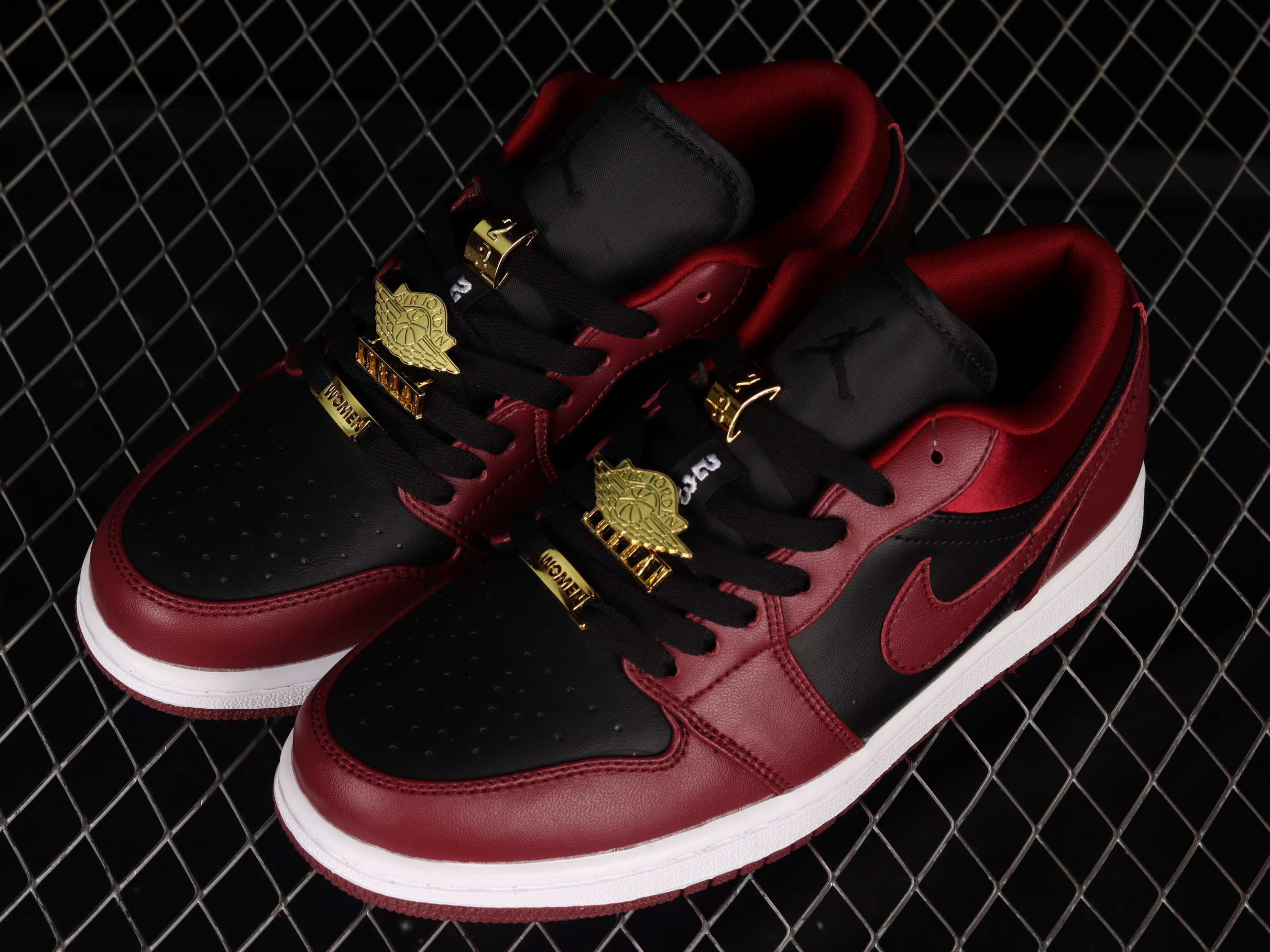 AJ1 low top