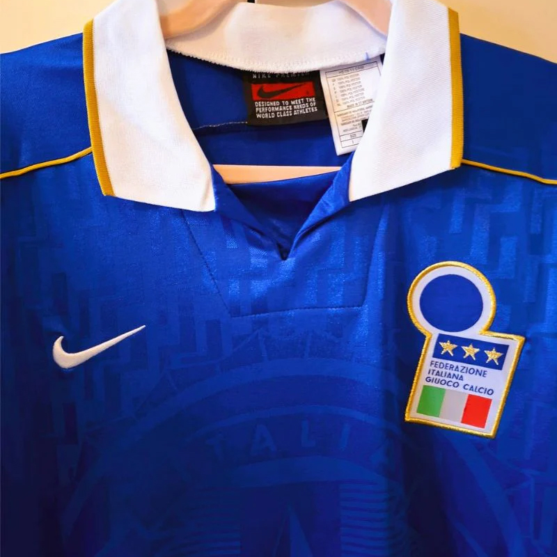 1995-1996 Italy Home  retro jersey