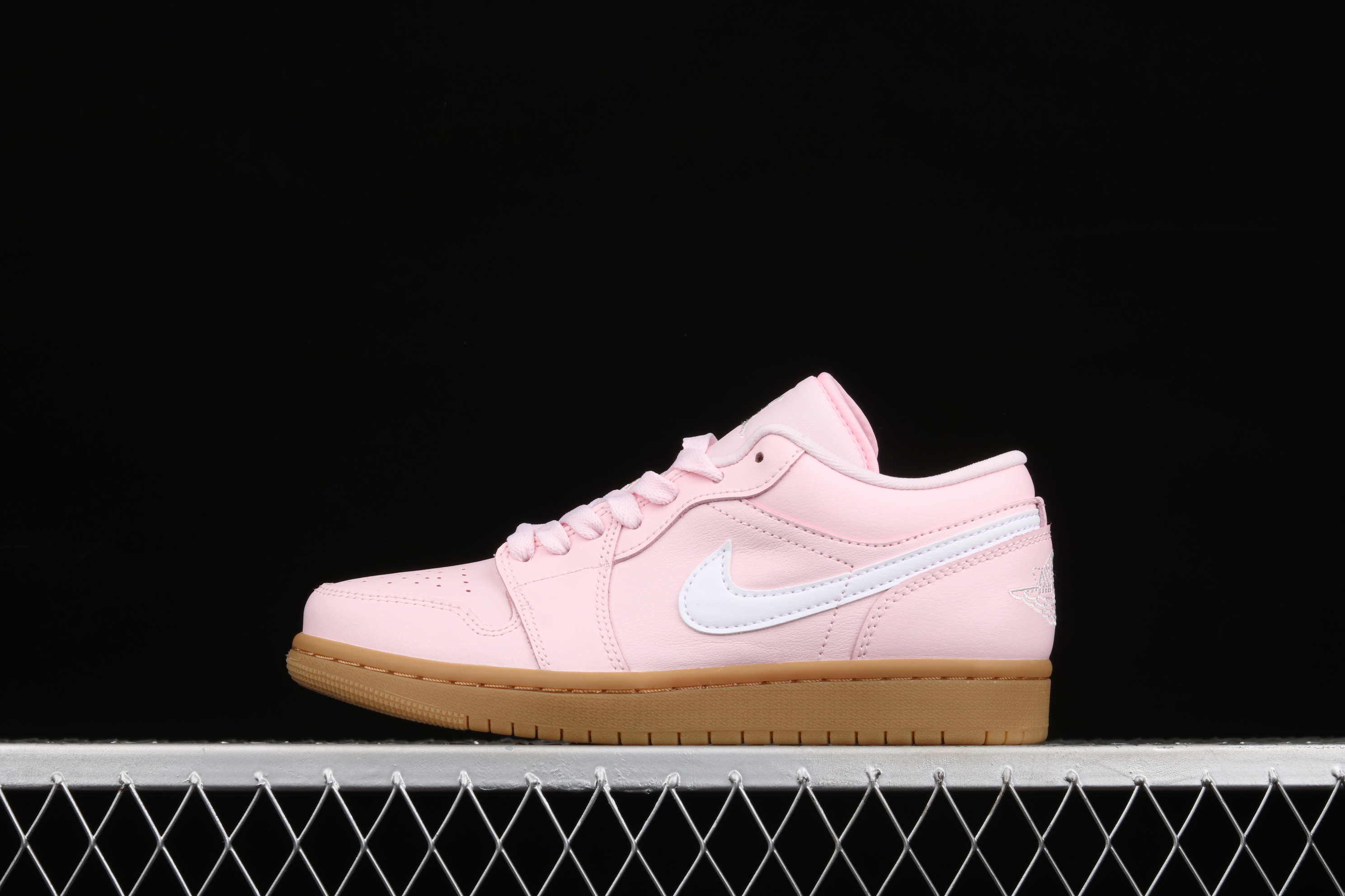 AJ1 low top